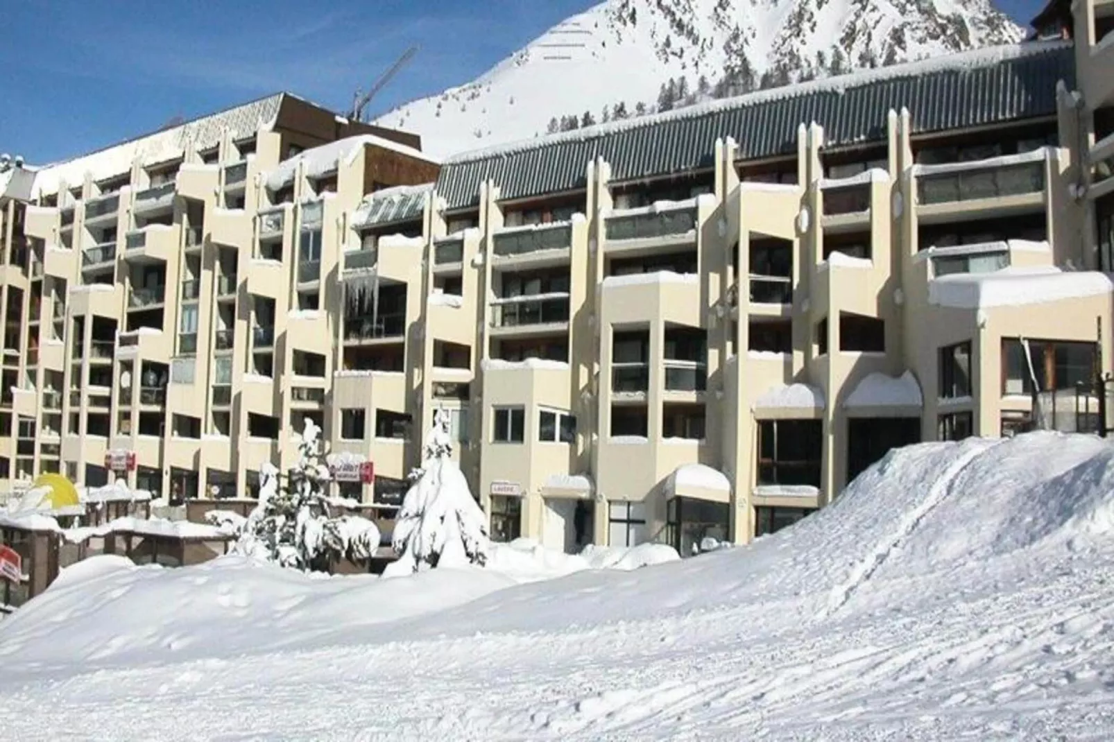 Résidence Malinvern C15-Exterior in summer