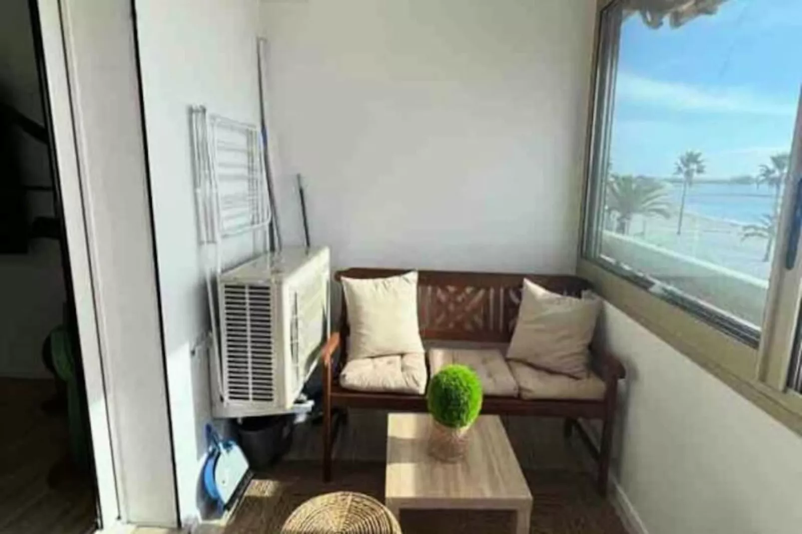 06k1 - Face &agrave; La Mer T2 R&eacute;nov&eacute; - Terrasse &ndash;parking-Image-tags.