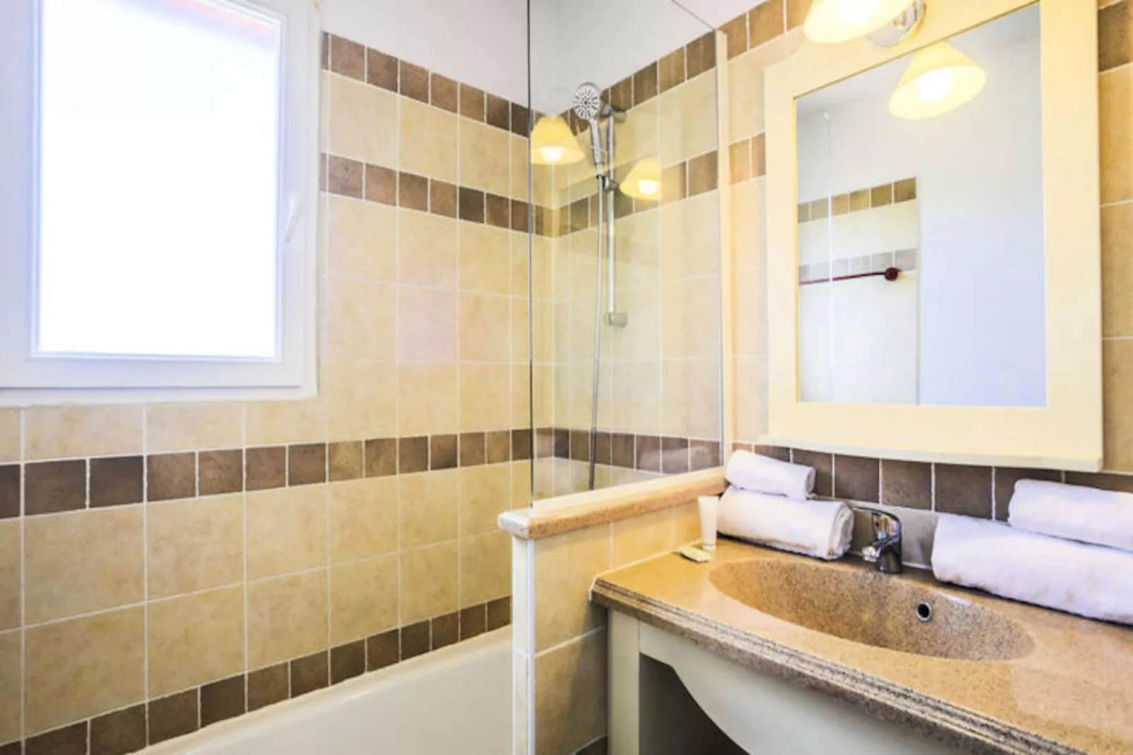 Les maisons Le Rouret - maeva Home-Image-tags.