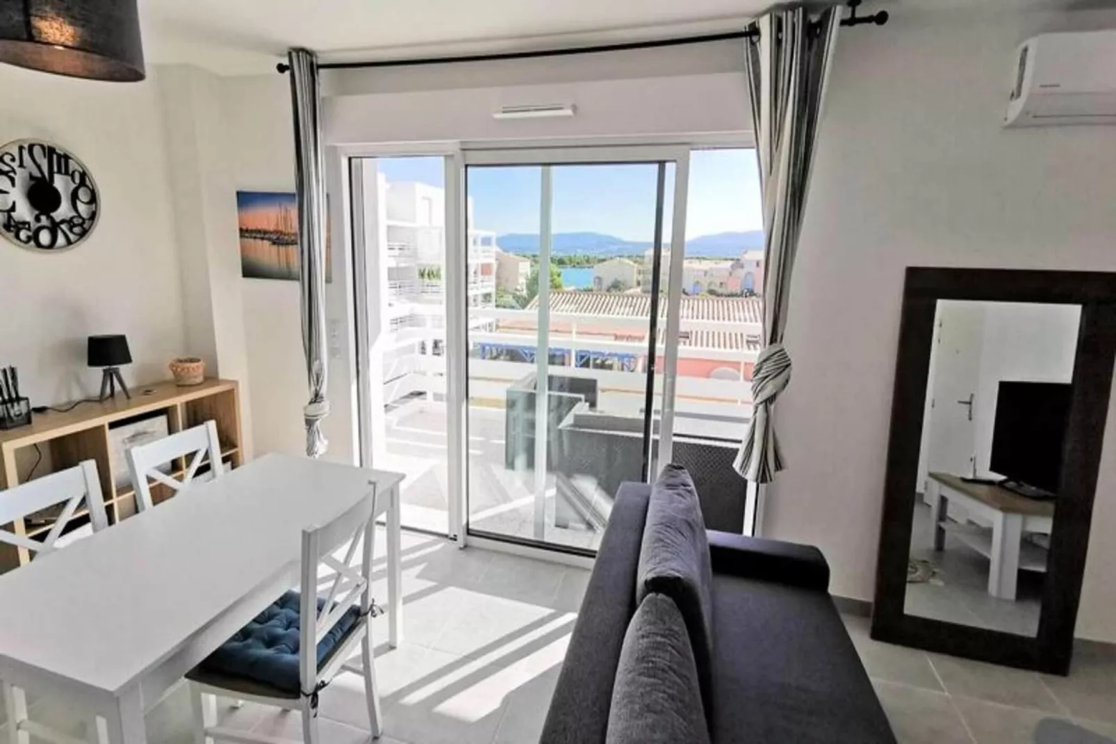 Résidence Les Voiles Blanches-Bedroom