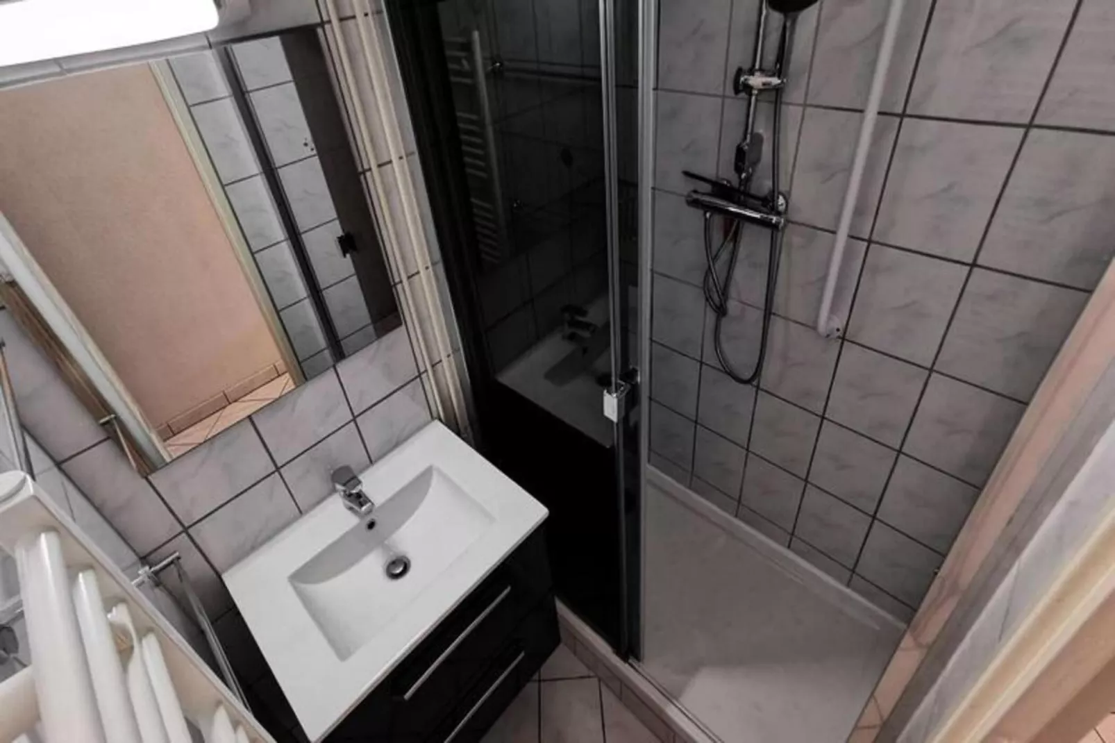 Résidence Terrasses De La Mediterranee 1-Badezimmer