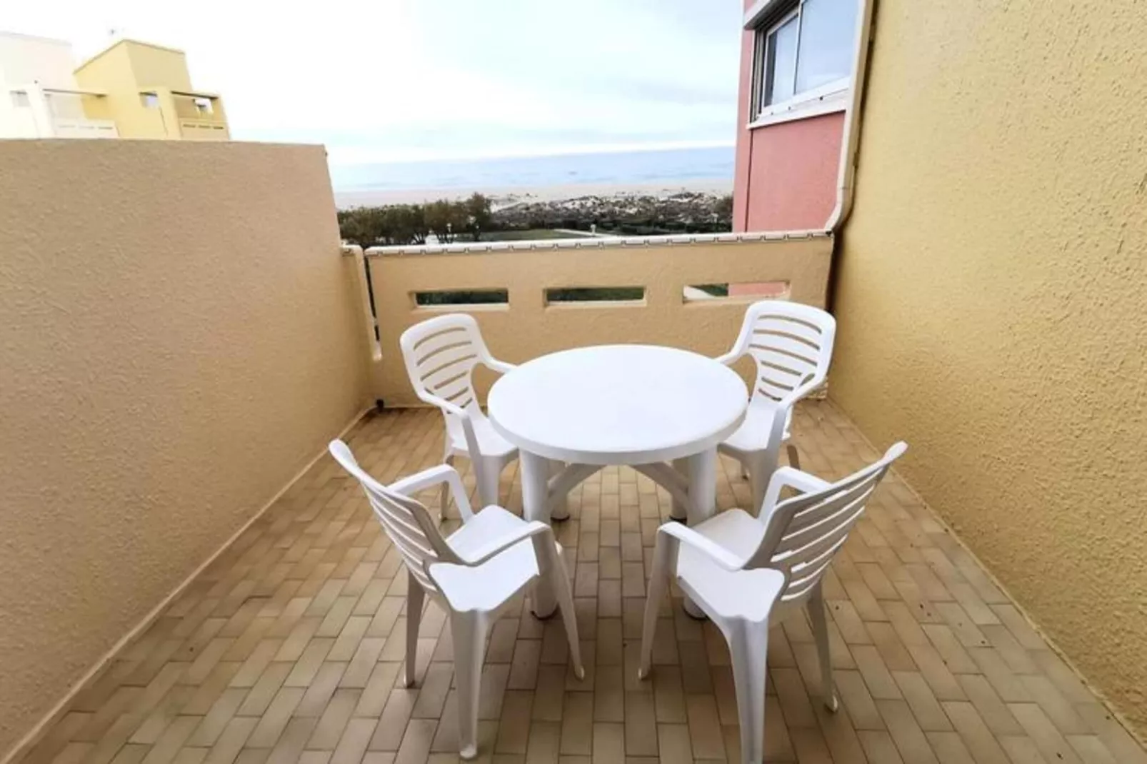 Résidence Les Nefs Des Sables-Terrasse / balcon