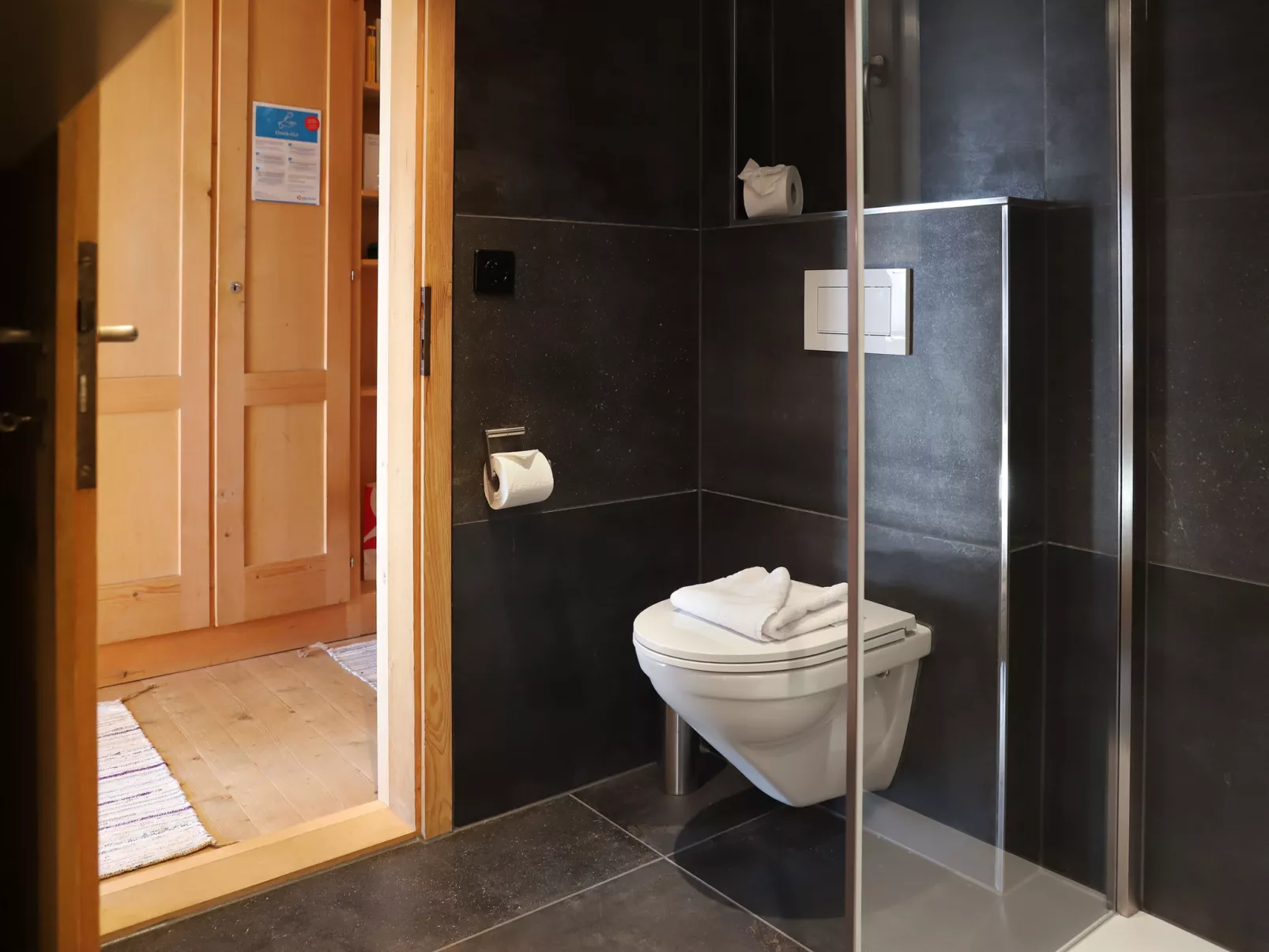 Jungfrau a d Ledi-Drinnen