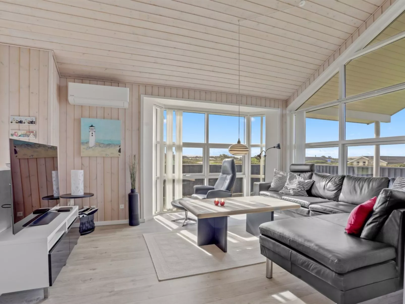 "Anthea" - 450m from the sea-Inside