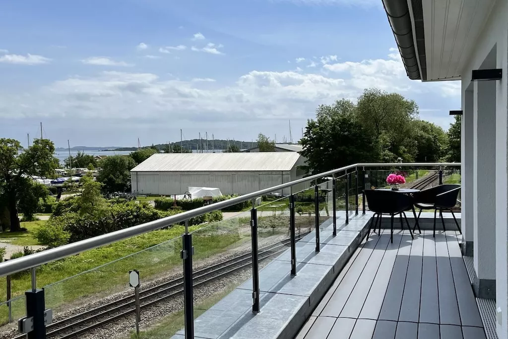 453458-Nicht zugeordnet