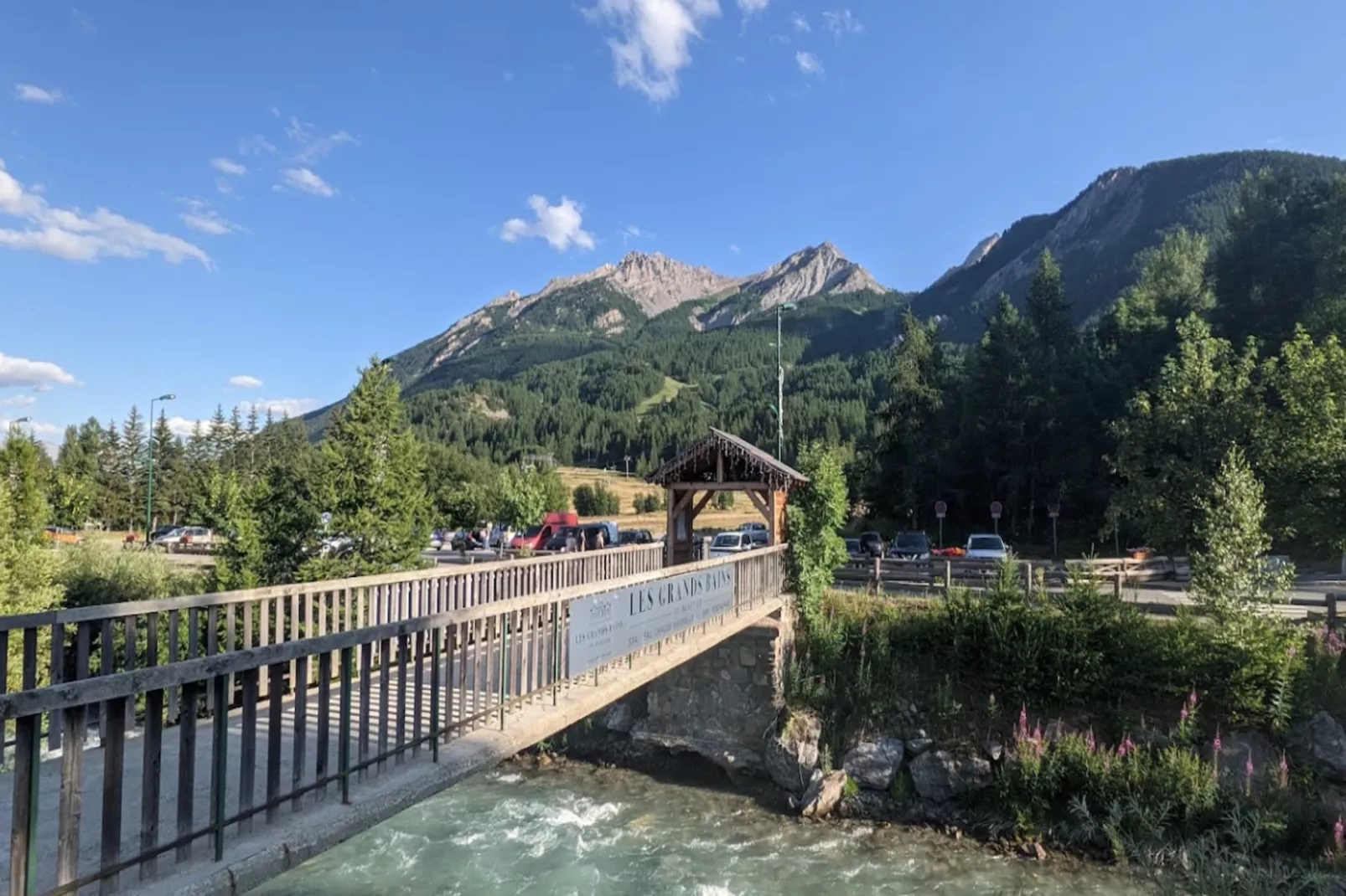 Résidence Cerf Che-Zones été à 5 km