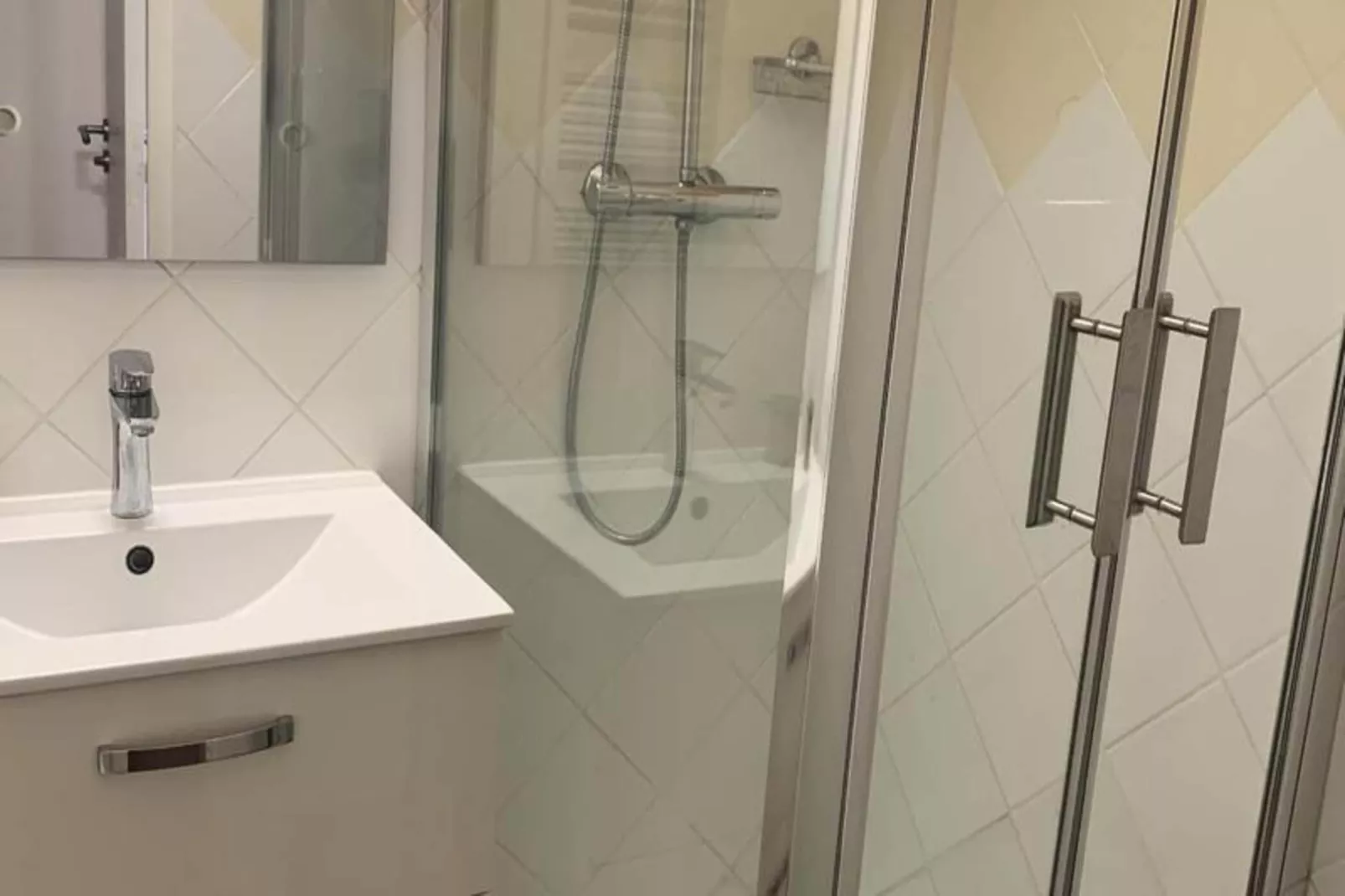 Résidence Cannes Verrerie - maeva Home-Exterior in winter