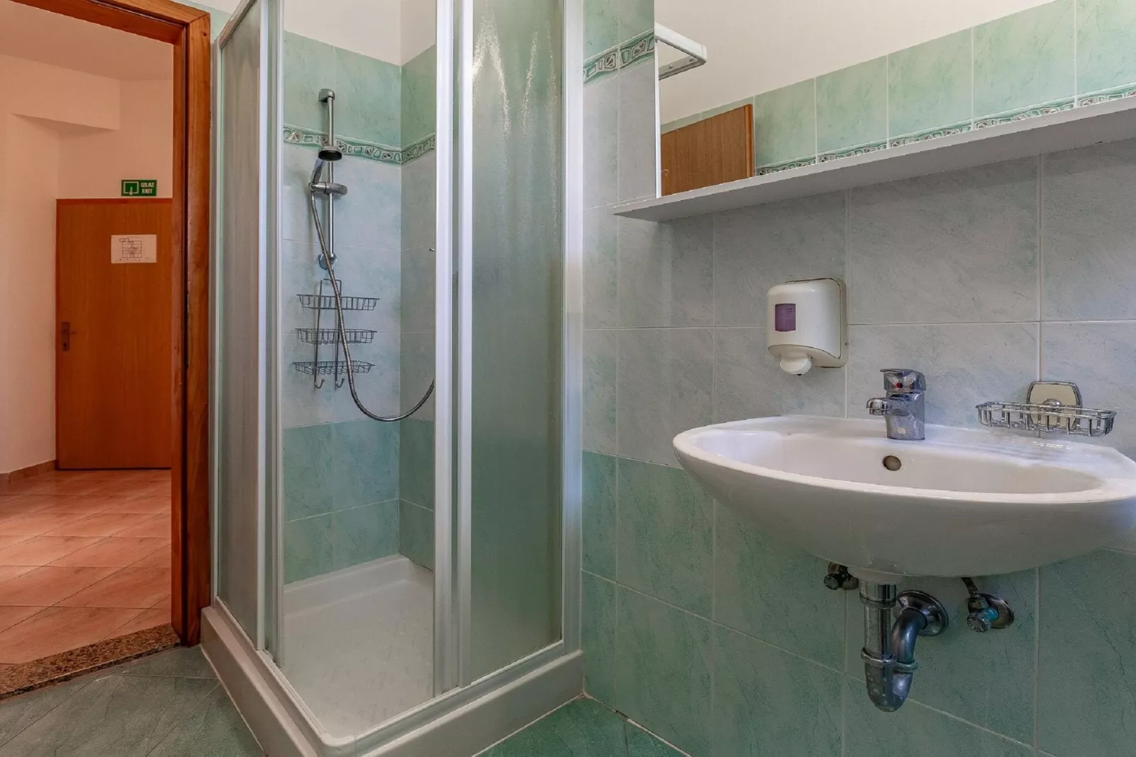 Apartment 2  4pax-Bathroom