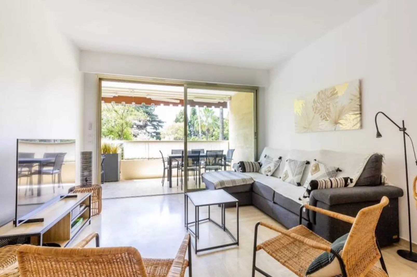 Résidence We ❤ Cannes ! Appartement D’exception Cannes 3 Chambres, Terrasse Et Jardin-Image-tags.