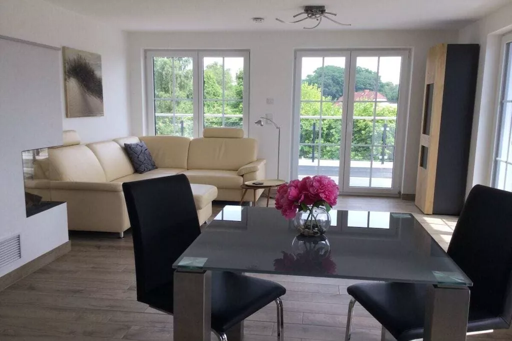 453458-Nicht zugeordnet