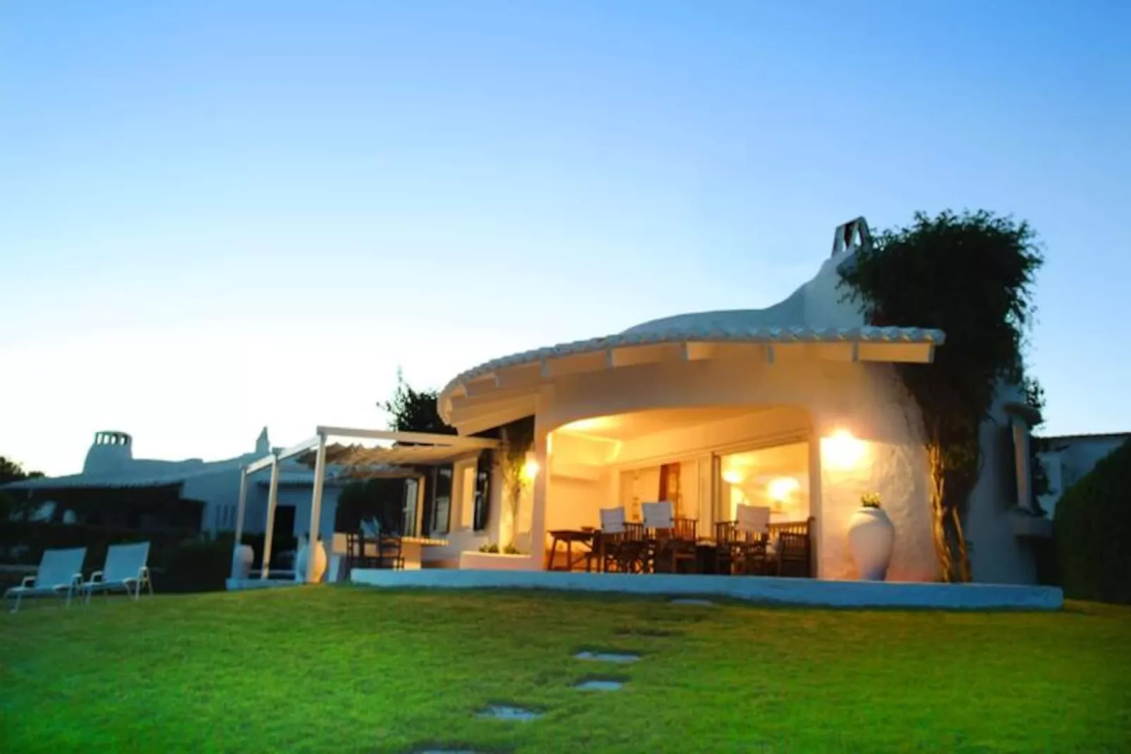 Maison à Binisafuller-Image-tags.