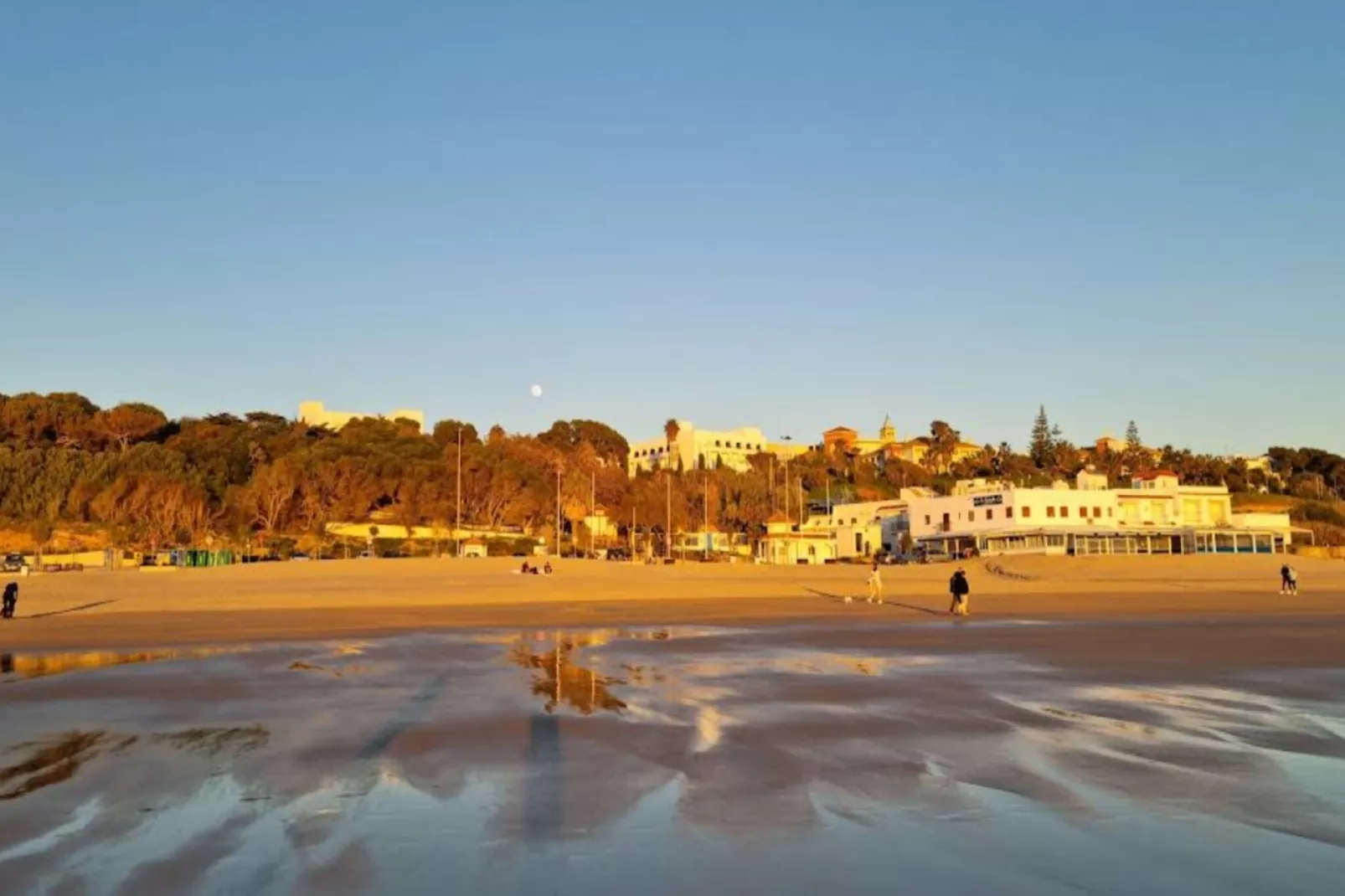 MamaTuli+34635401120-Areas within 5km in summer