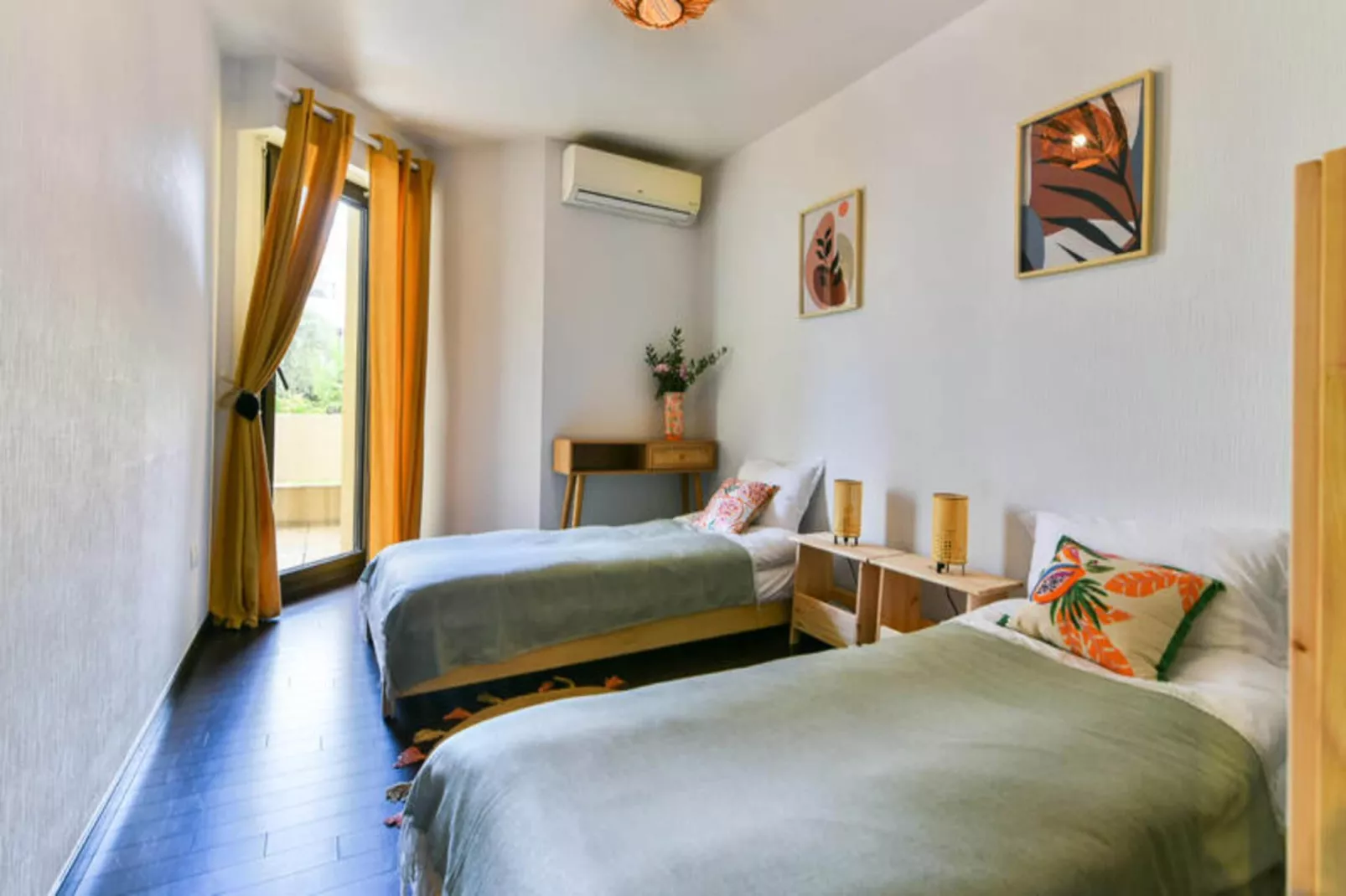 Appartements à Nice-Außenbereich Sommer