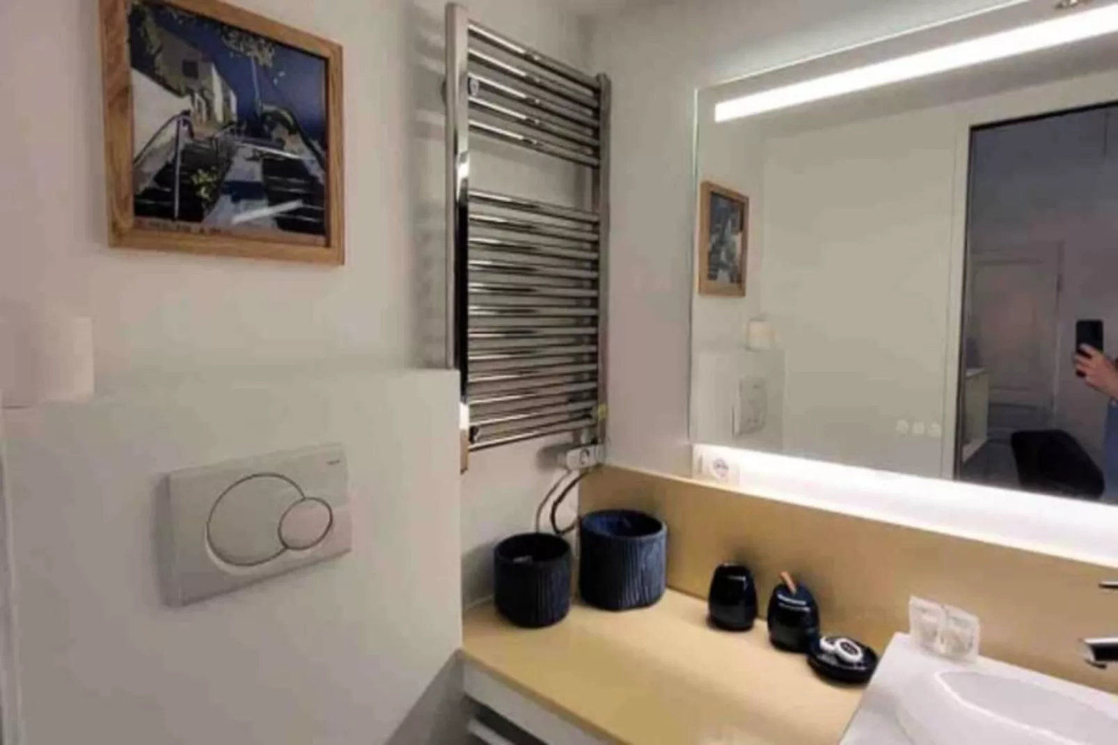 06a4 - Situation Exceptionnelle Au Port De Nice-Salle de bain