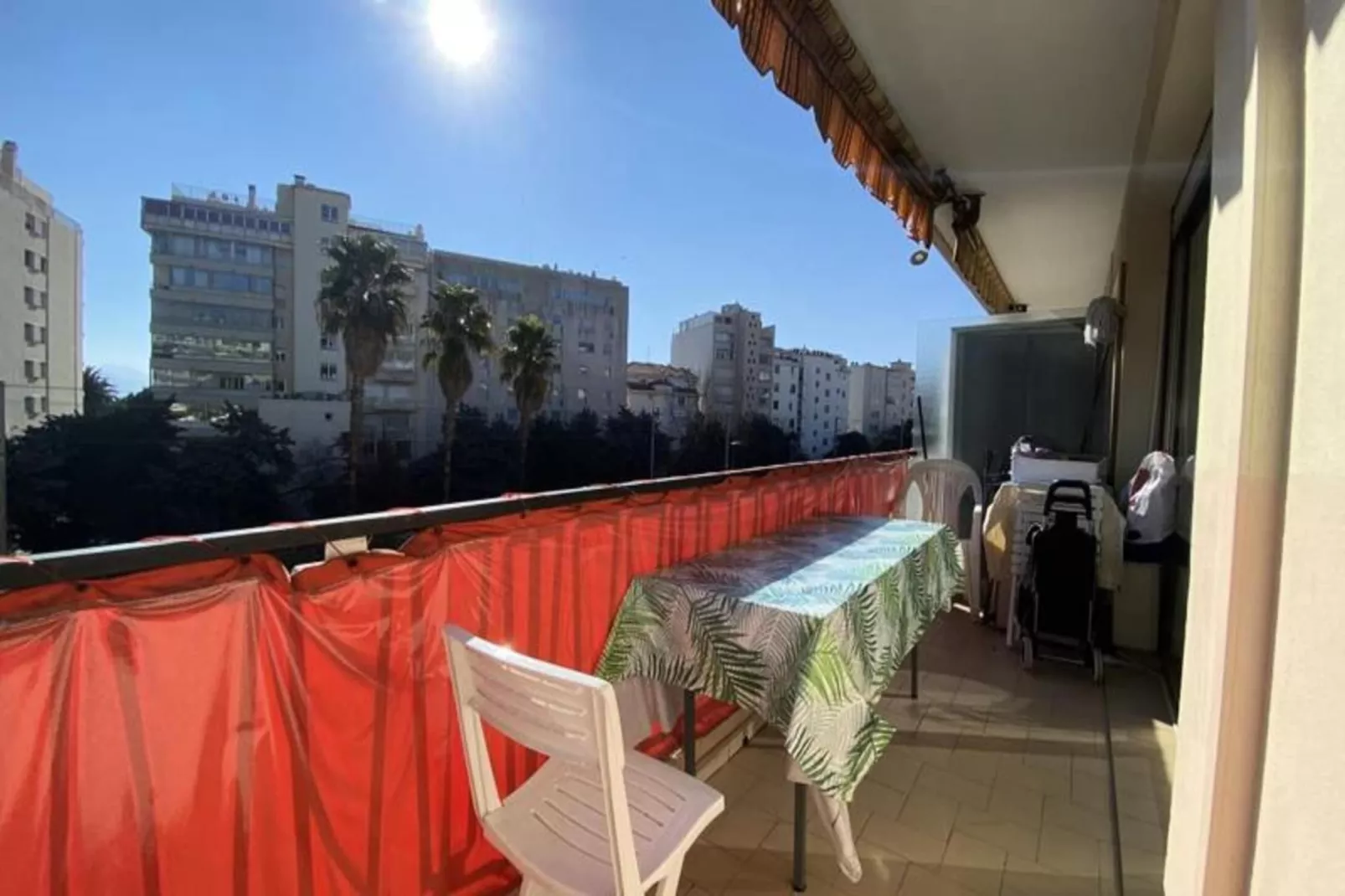 Résidence 2 Pi&egrave;ces Plein Sud &agrave; 300m De La Croisette ☀live In Le Bosquet☀-Terrasse/Balkon