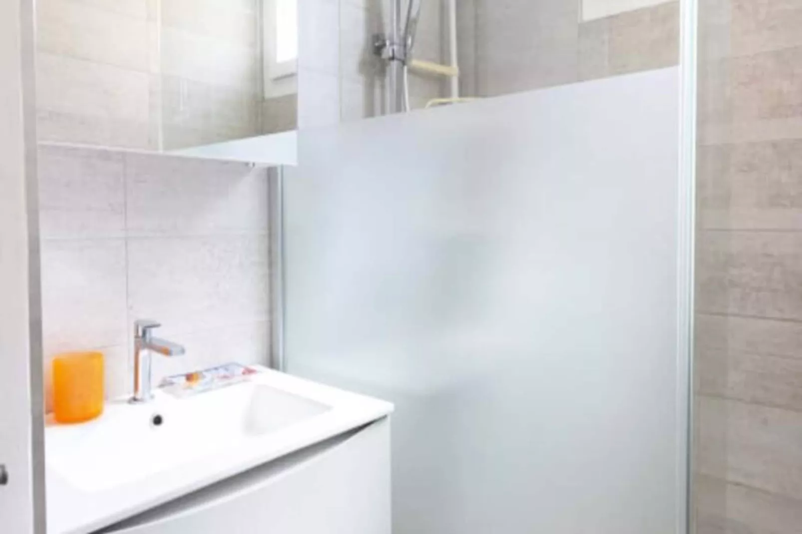 Résidence We &hearts; Cannes ! Cosy 3 Pi&egrave;ces Tout Confort Avec Terrasse Cannes Centre-Exterior in summer