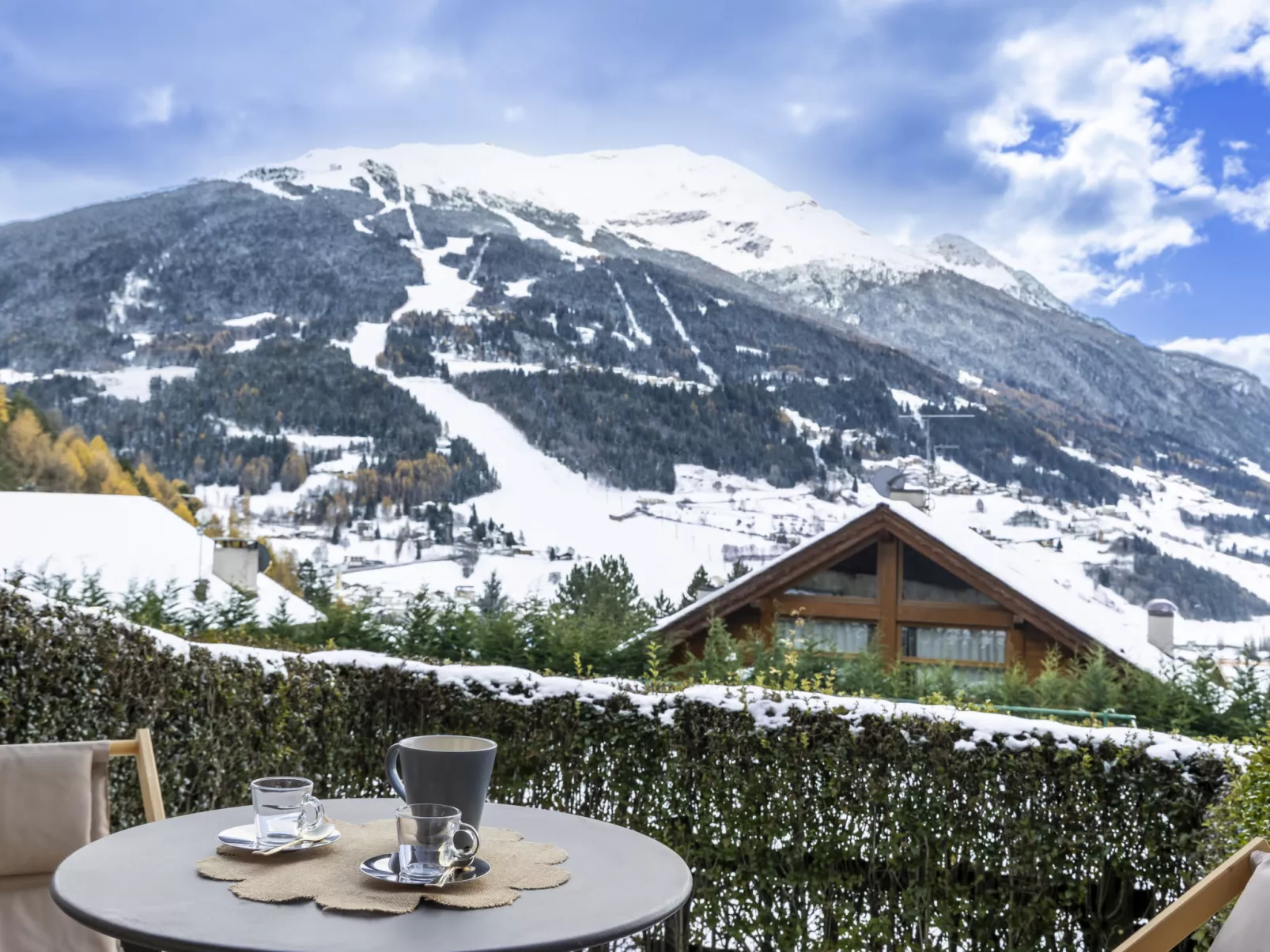 Baita Bucaneve-Outside