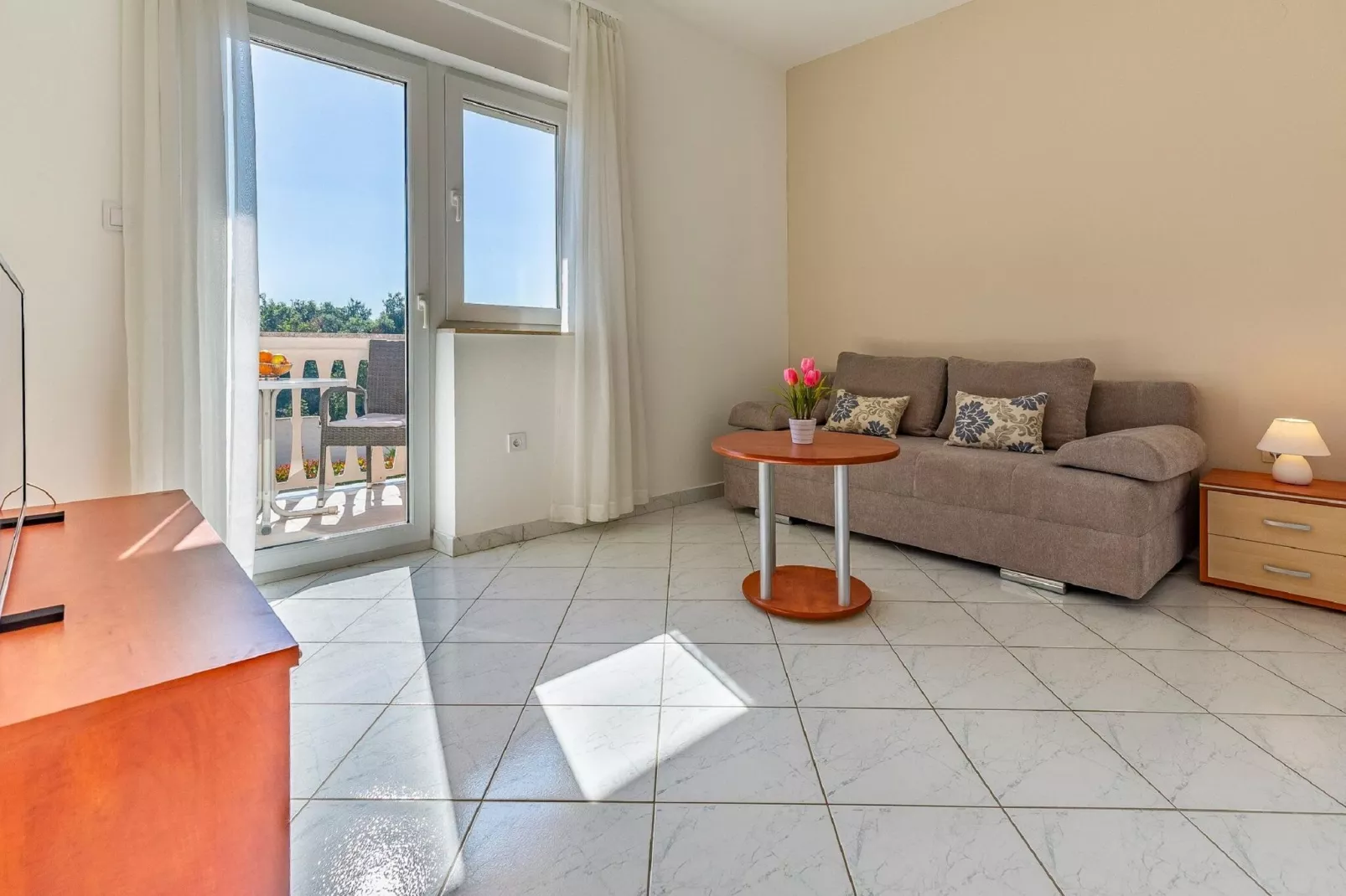 Apartment 7-Living room