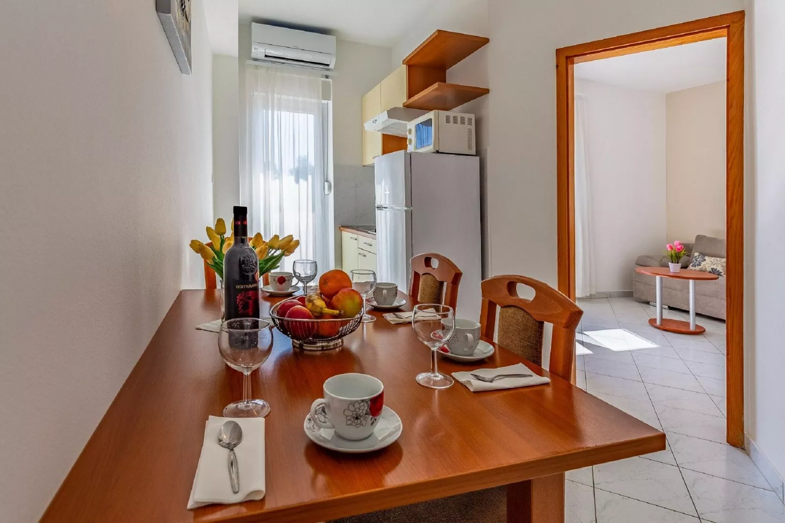 Apartment 7-Kitchen