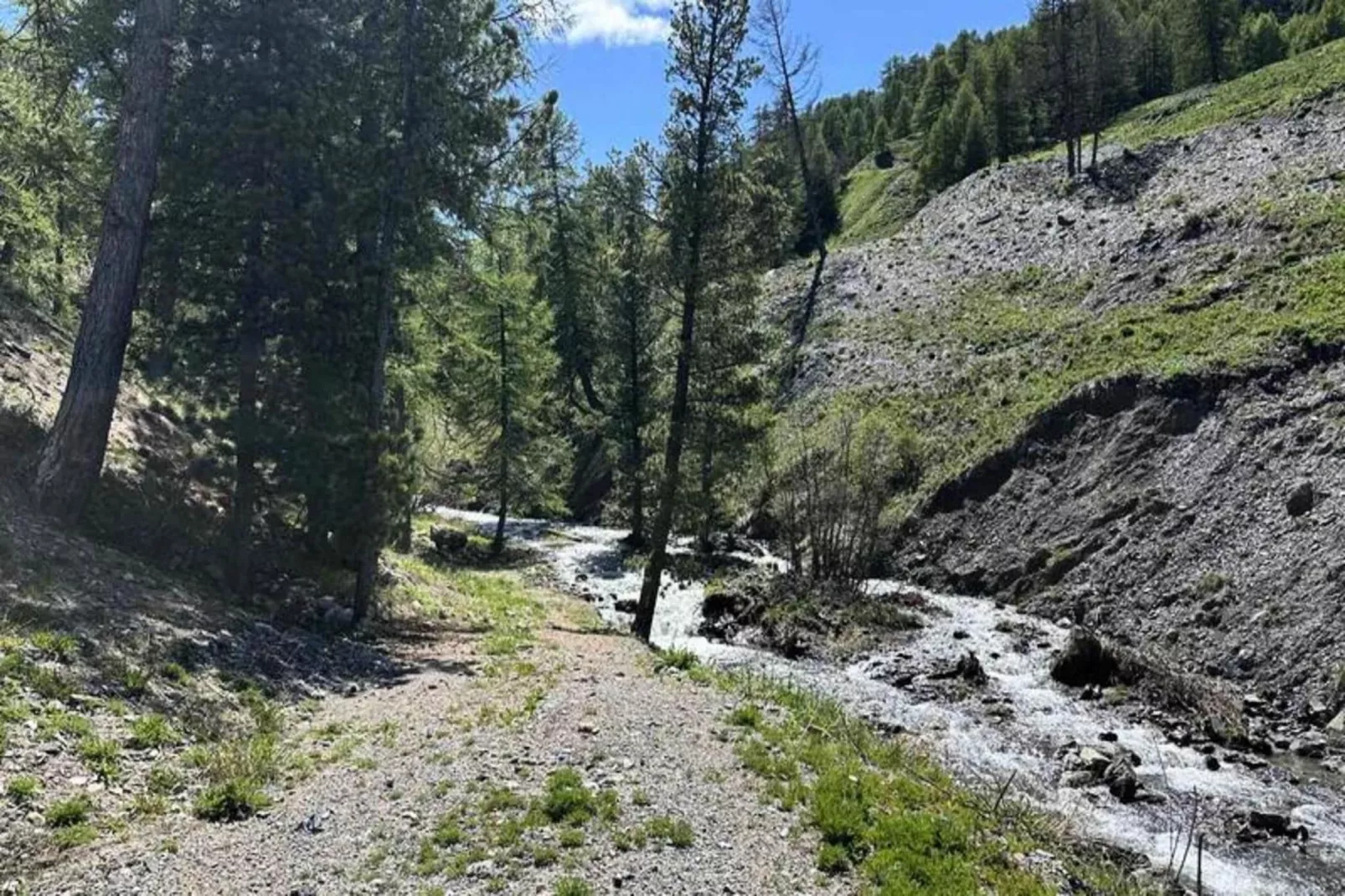Varsea Residence - Außenbereich Sommer