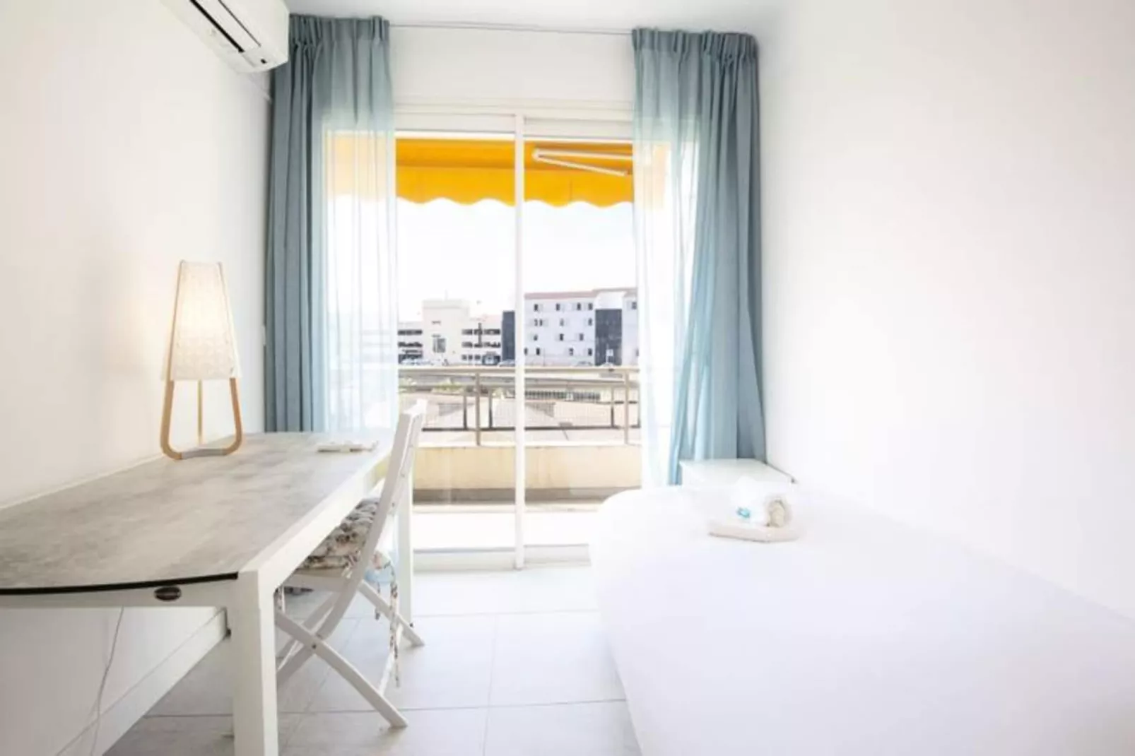 Résidence We &hearts; Cannes ! Cosy 3 Pi&egrave;ces Tout Confort Avec Terrasse Cannes Centre-Exterior in summer