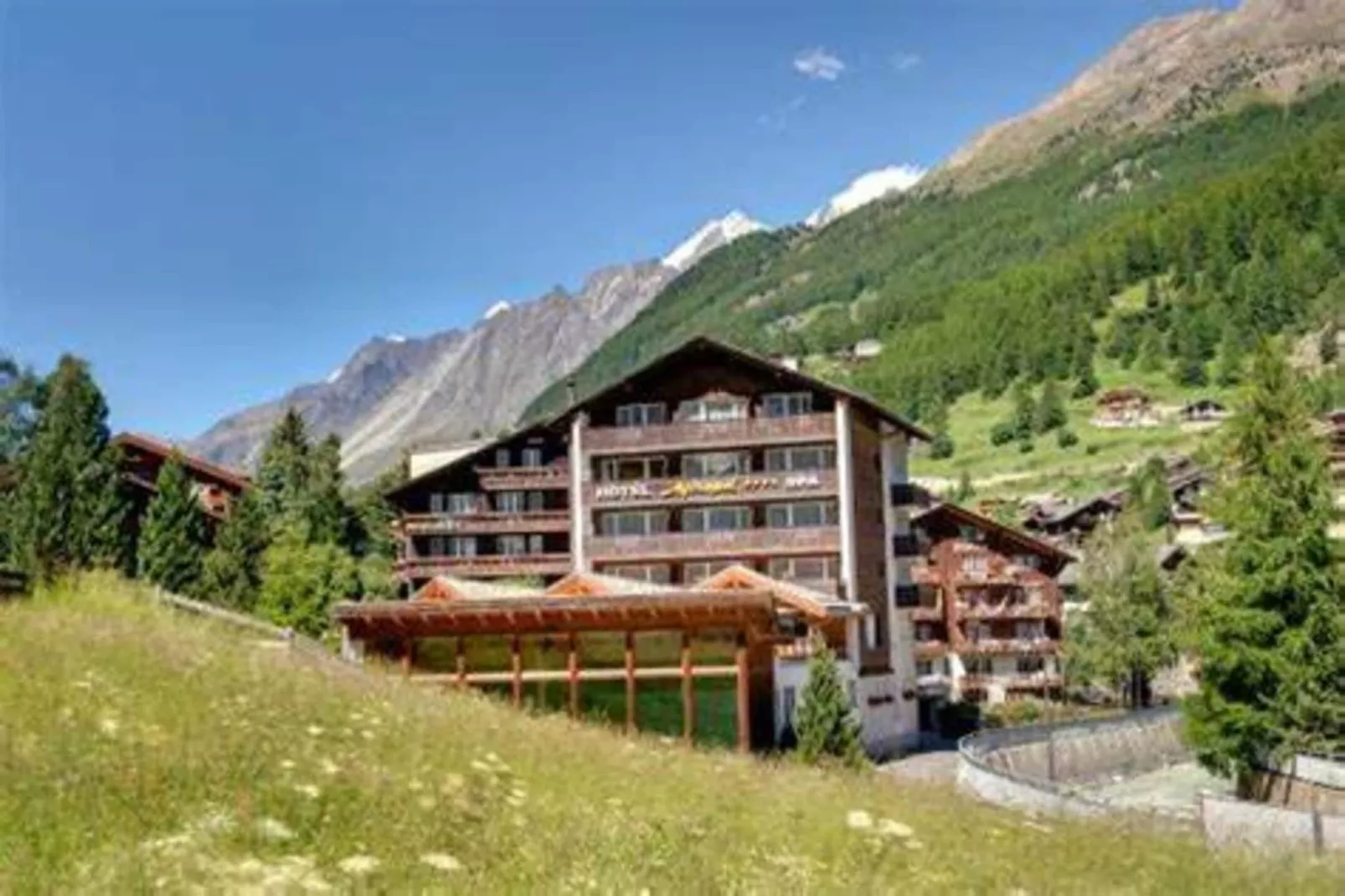Résidence Terrasses D'isola  B217 - Zones hiver à 5 km