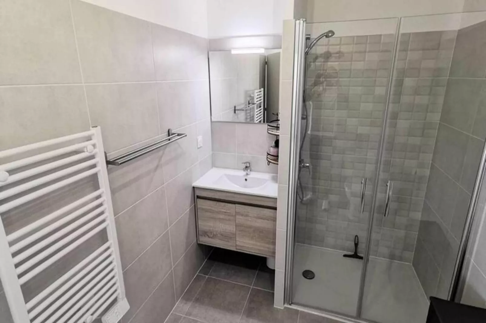 Résidence Les Voiles Blanches-Bathroom