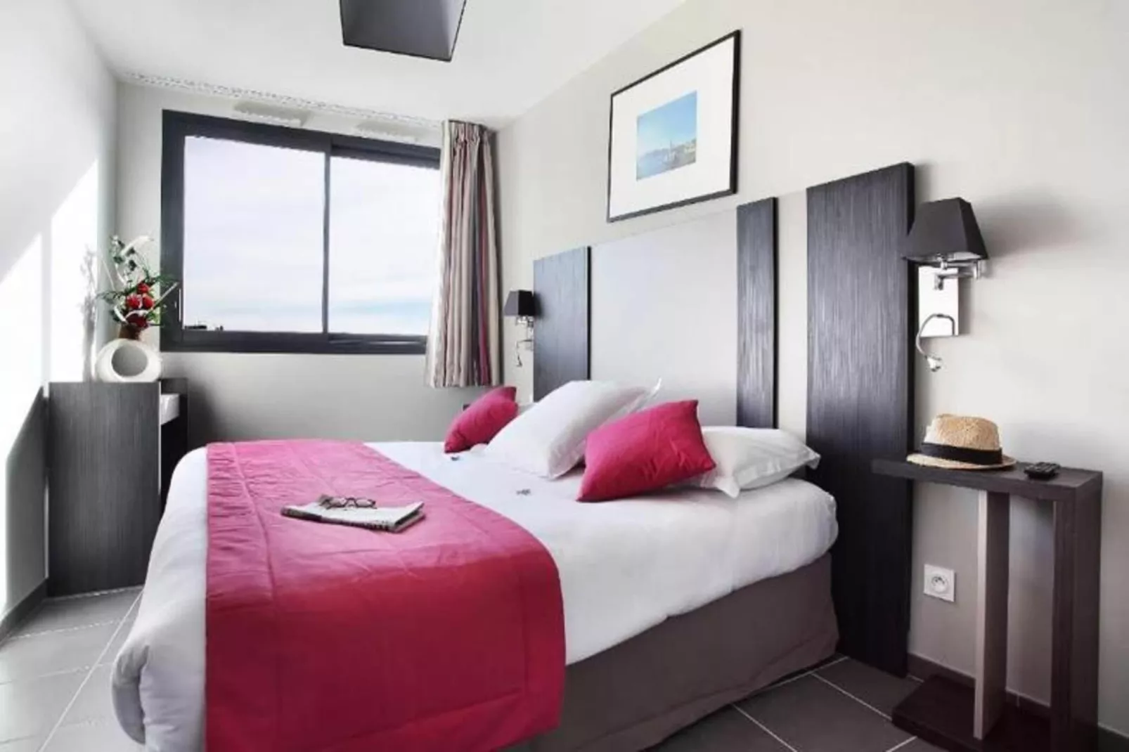 Appart'hôtel Odalys Prado Castellane-Bedroom