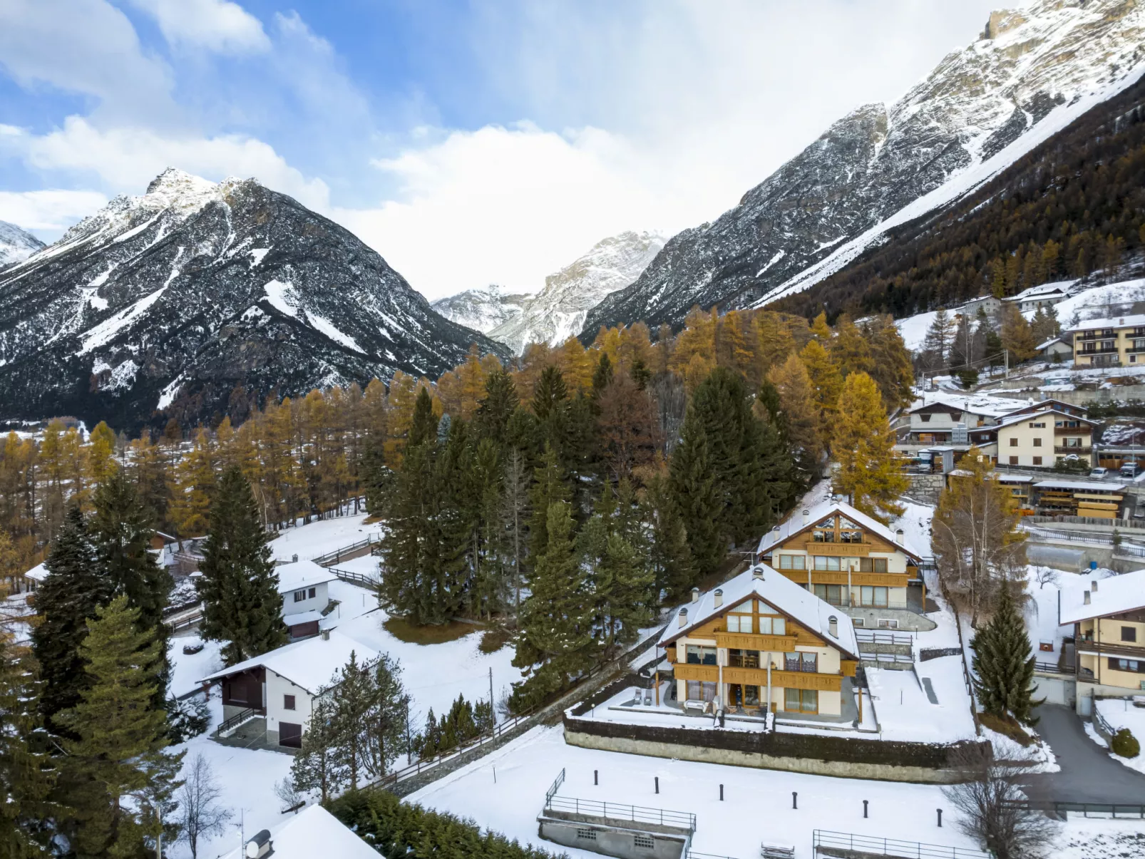 Baita Bucaneve-Outside