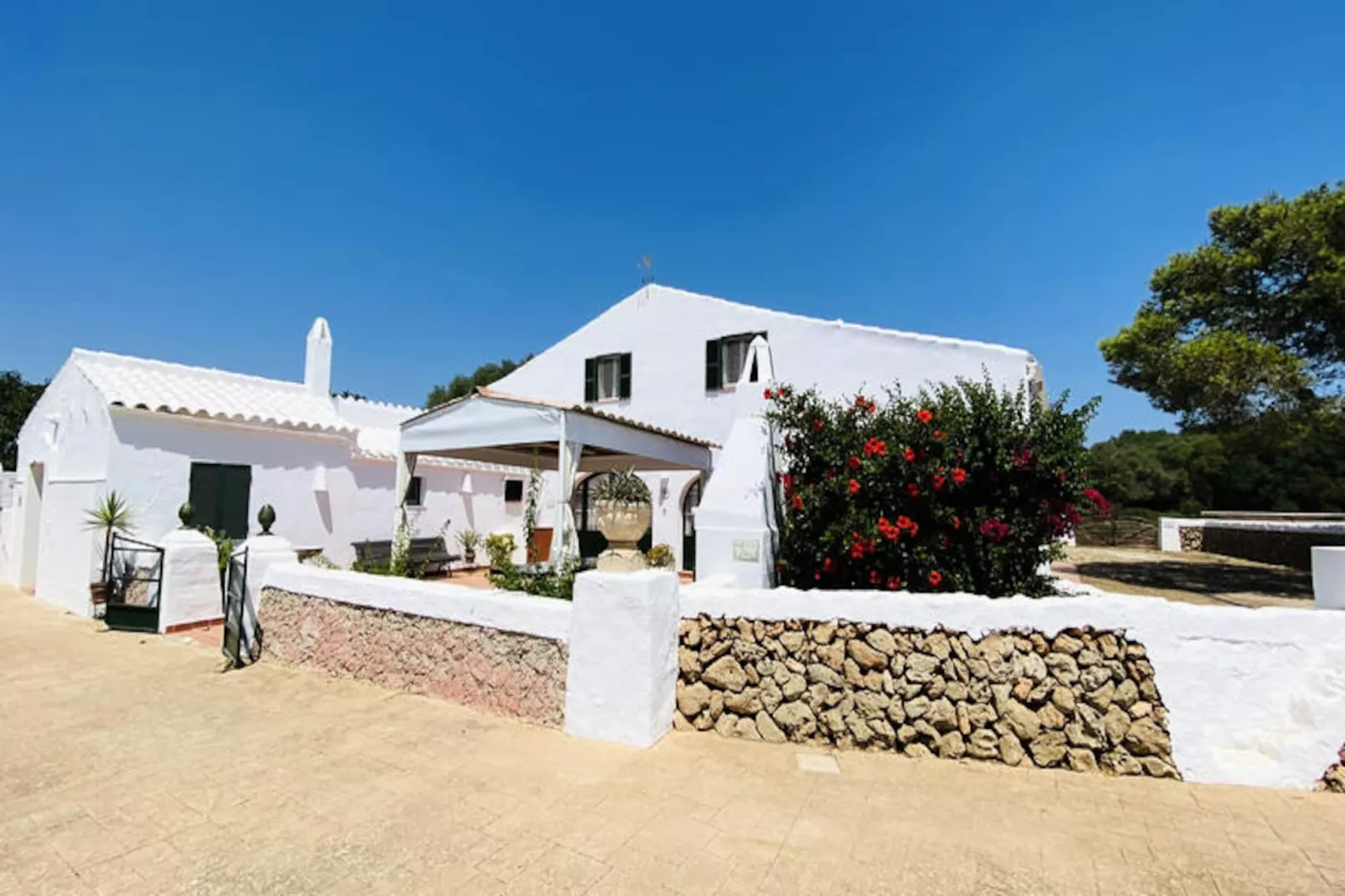 Maison à Alaior-Image-tags.