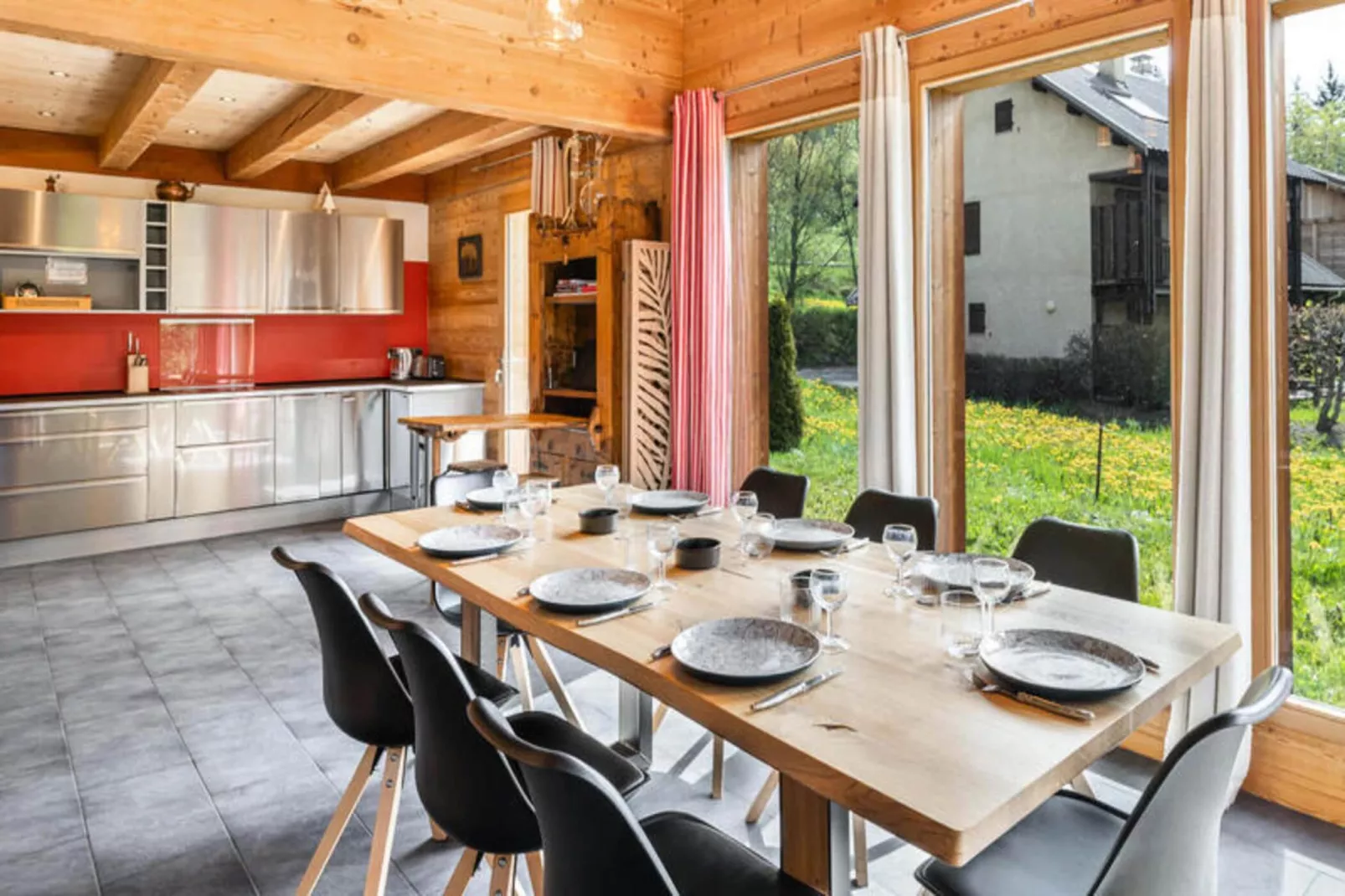 Résidence Marmottant-Außenbereich Sommer