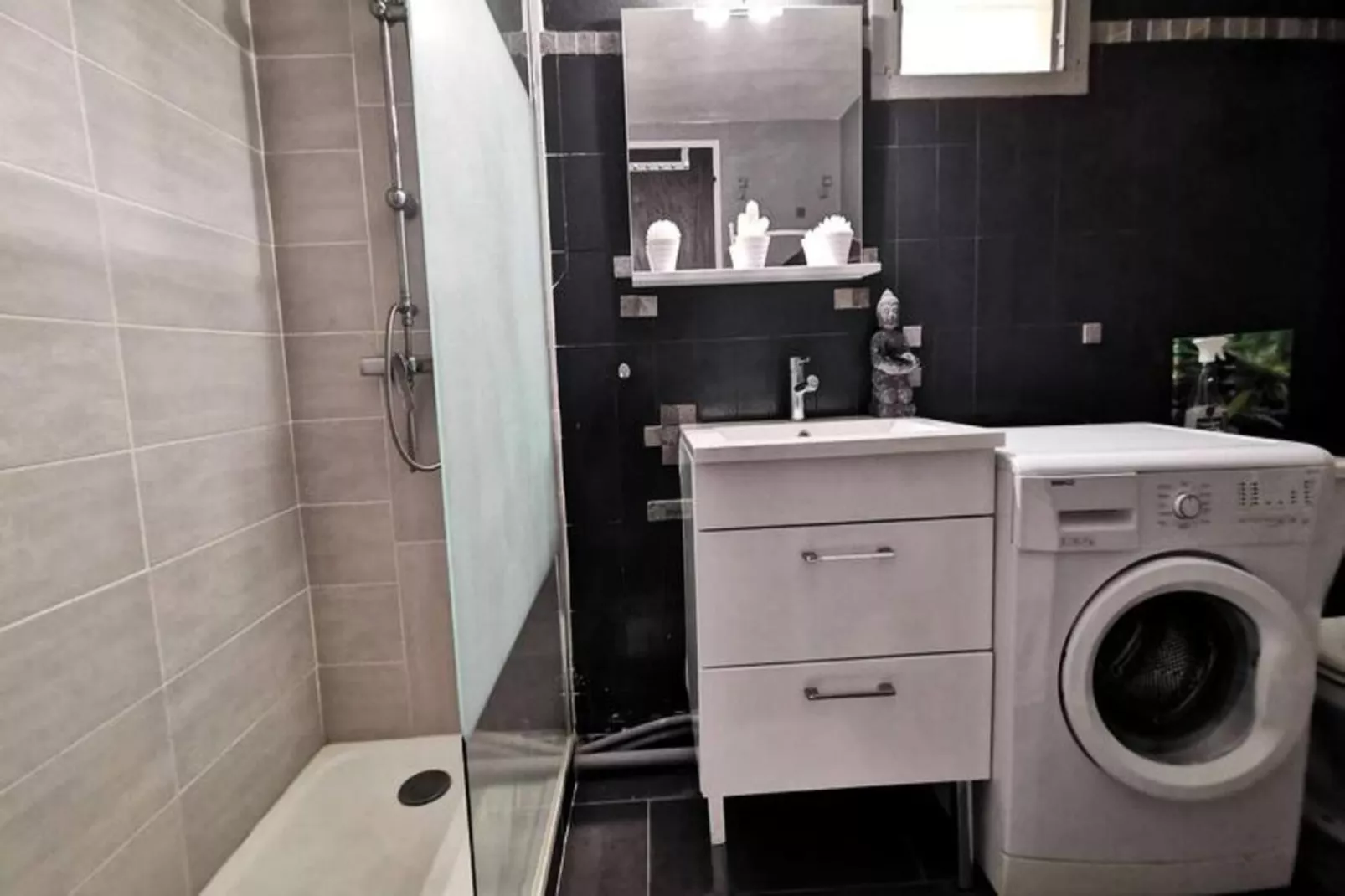 Résidence Equateur-Bathroom