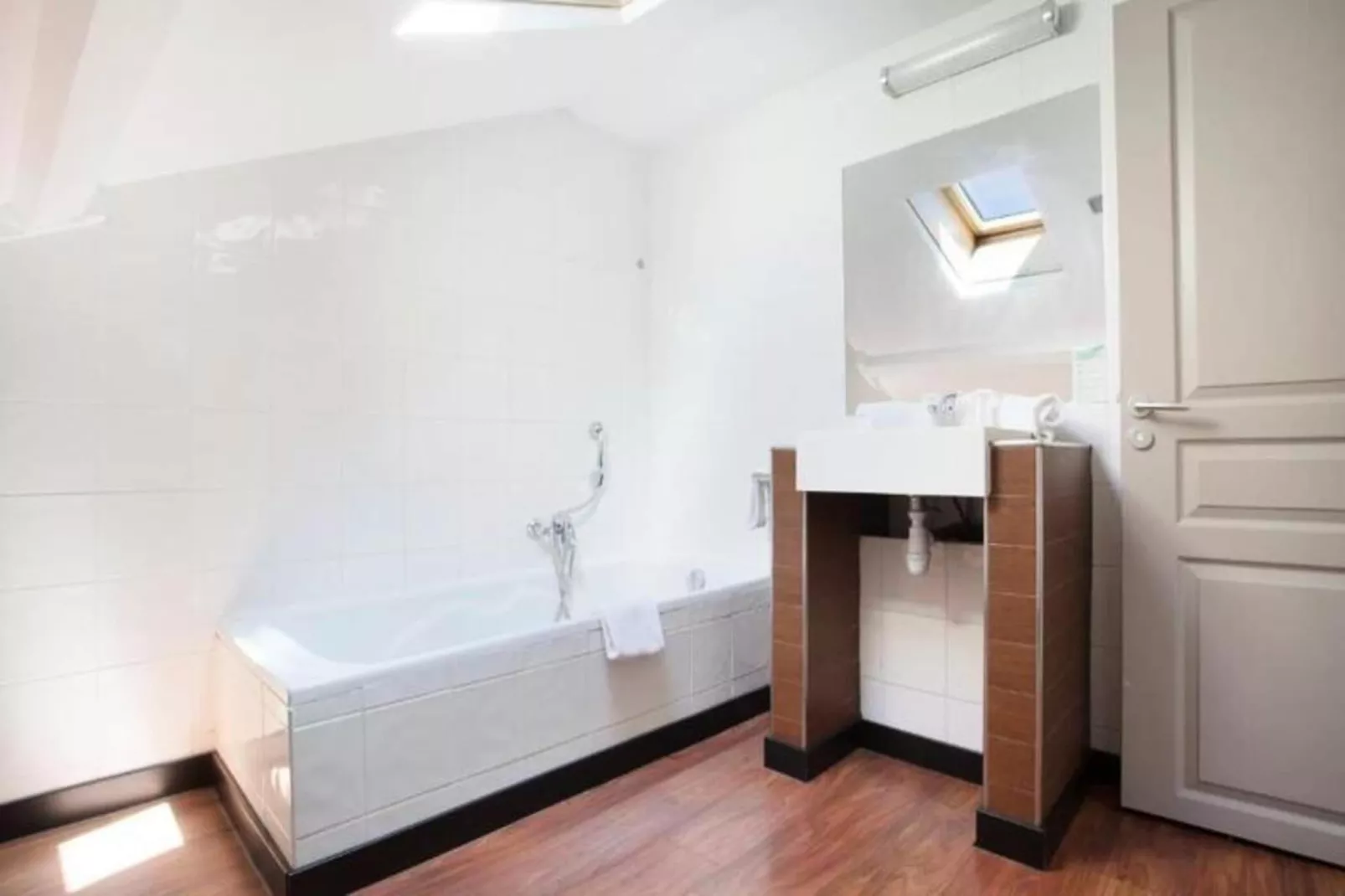 Appart'hôtel Odalys Palais Rossini-Badezimmer