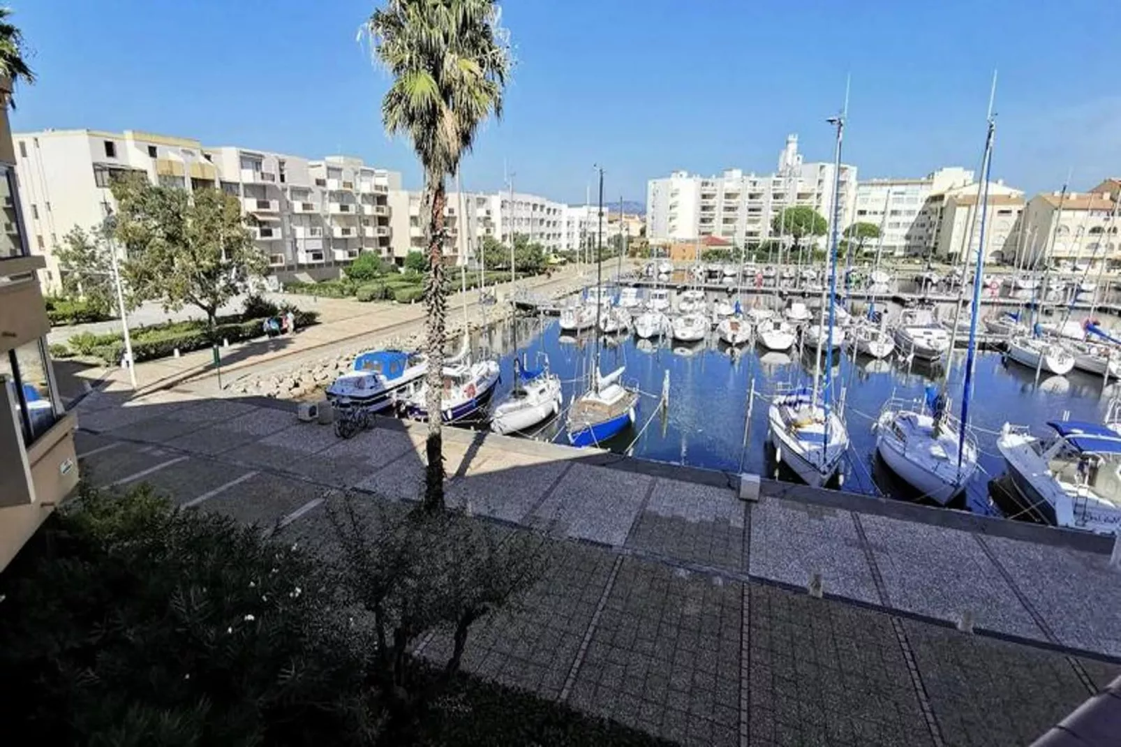 Résidence Karukera-View in summer