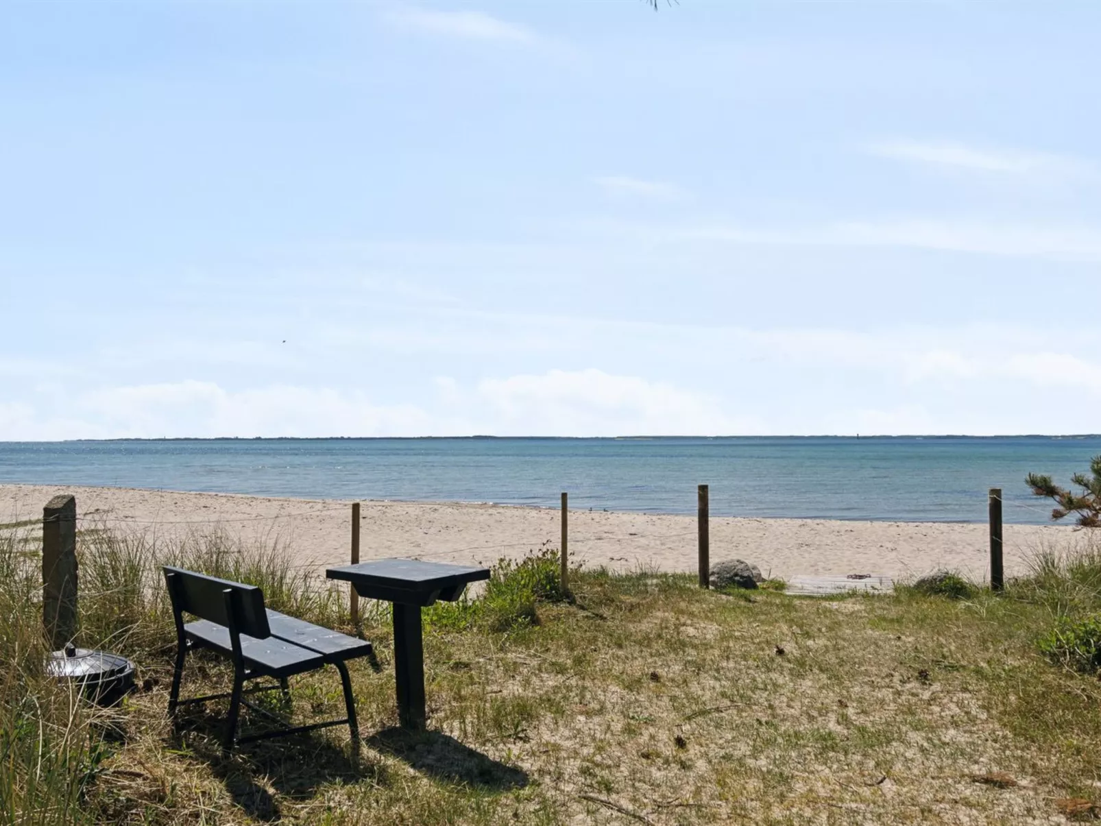 "Cathalina" - 75m from the sea-Outside