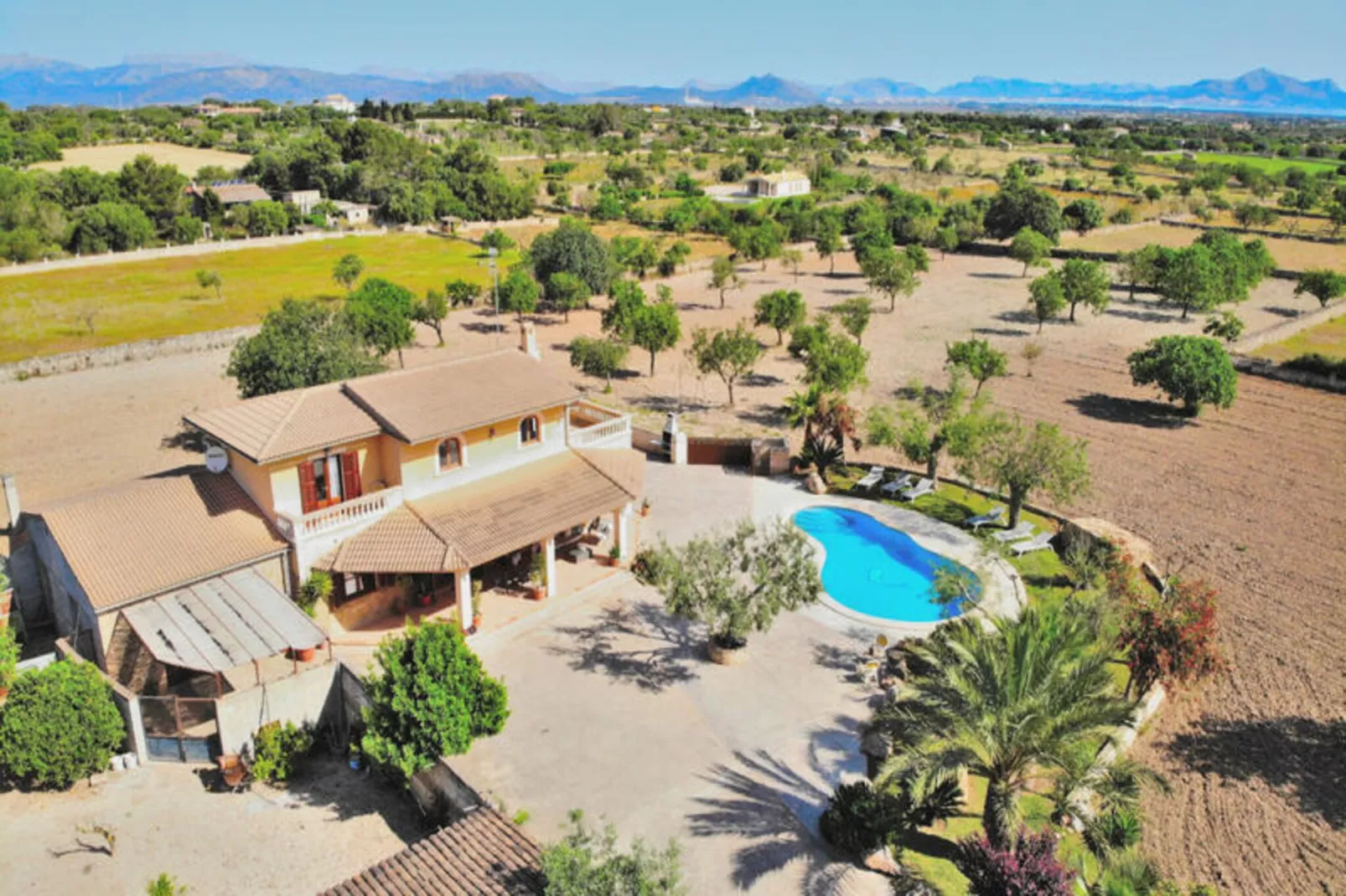 Maison à Santa Margalida-Image-tags.