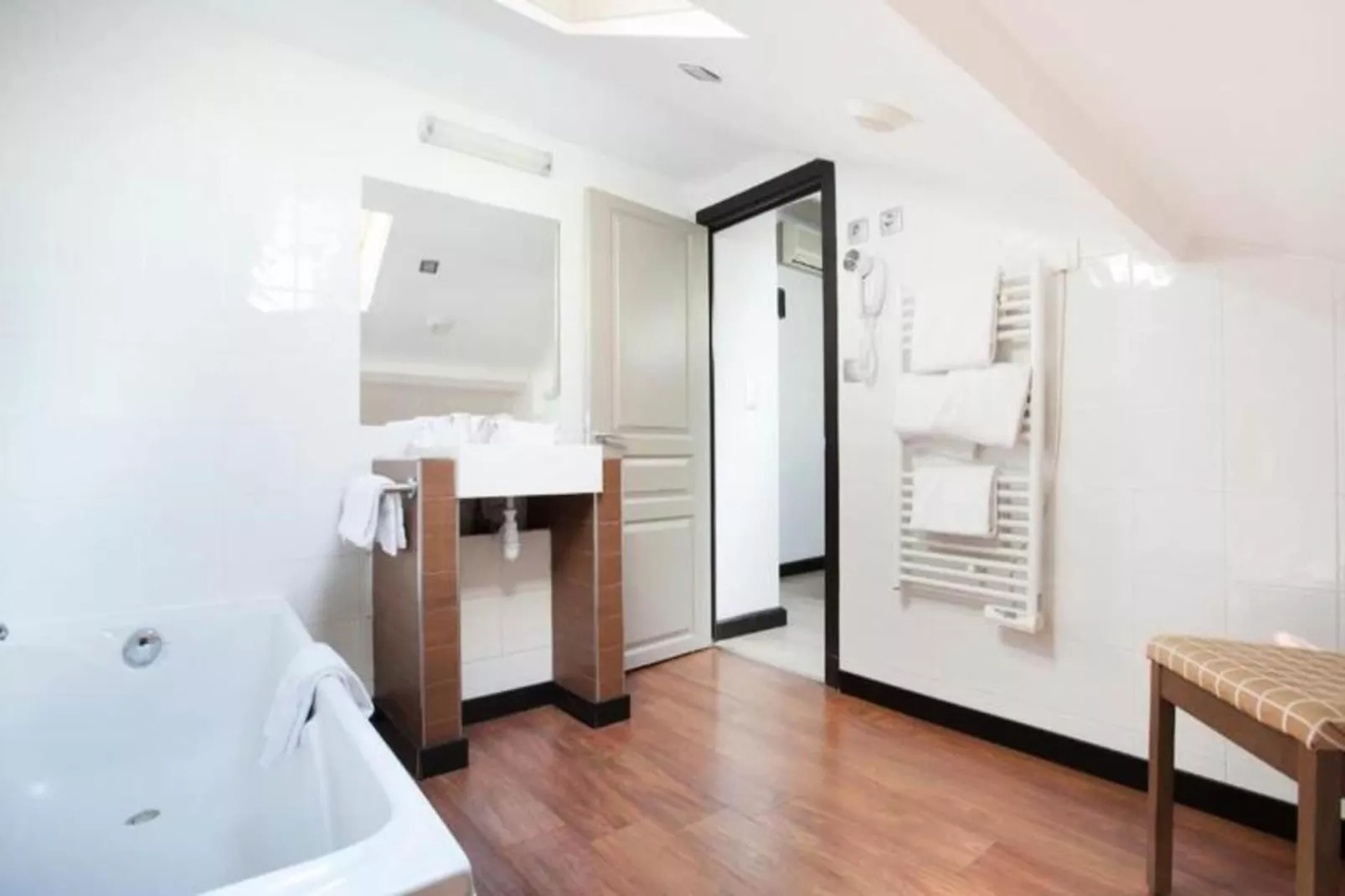 Appart'hôtel Odalys Palais Rossini-Badezimmer