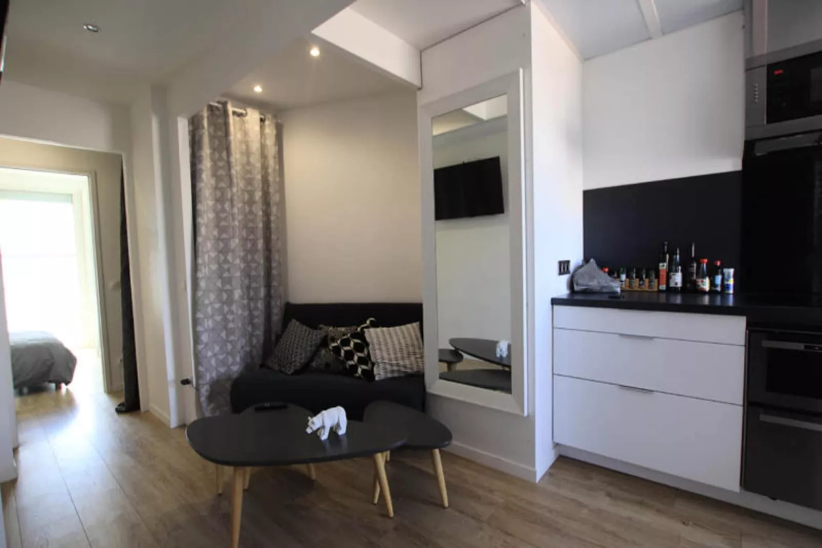 Appartements à Nice-Außenbereich Sommer