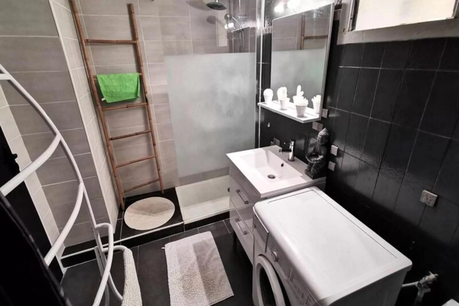 Résidence Equateur-Bathroom