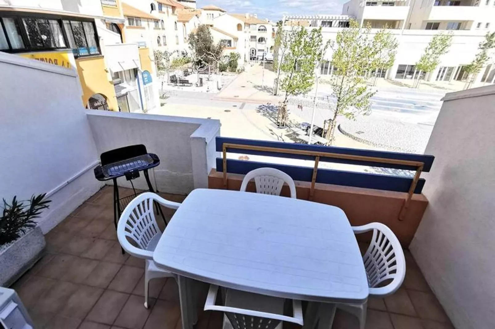 Résidence Les Arenes-Terrace balcony