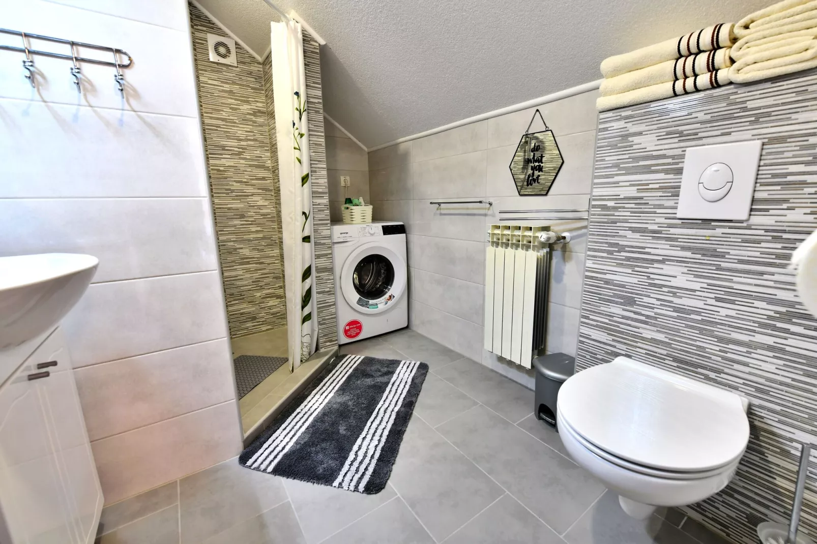 Apartment House Jelena-Bathroom