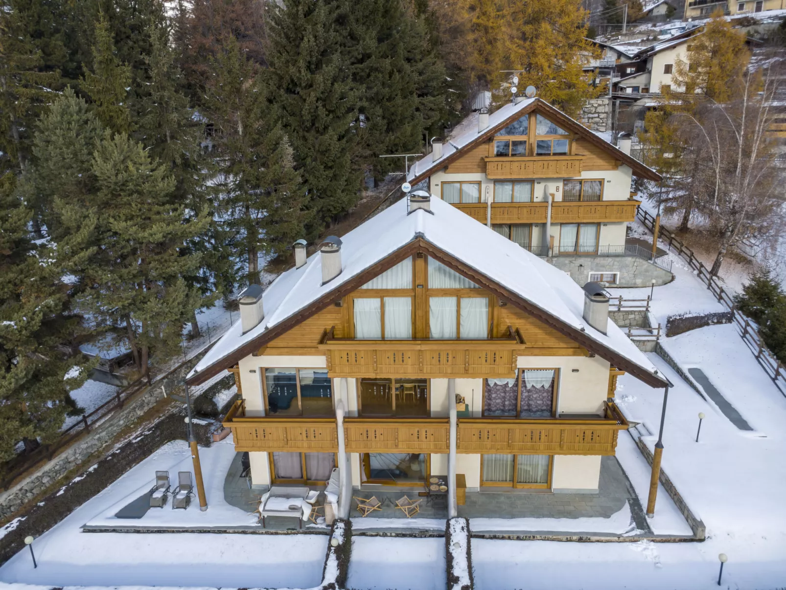 Baita Bucaneve-Outside