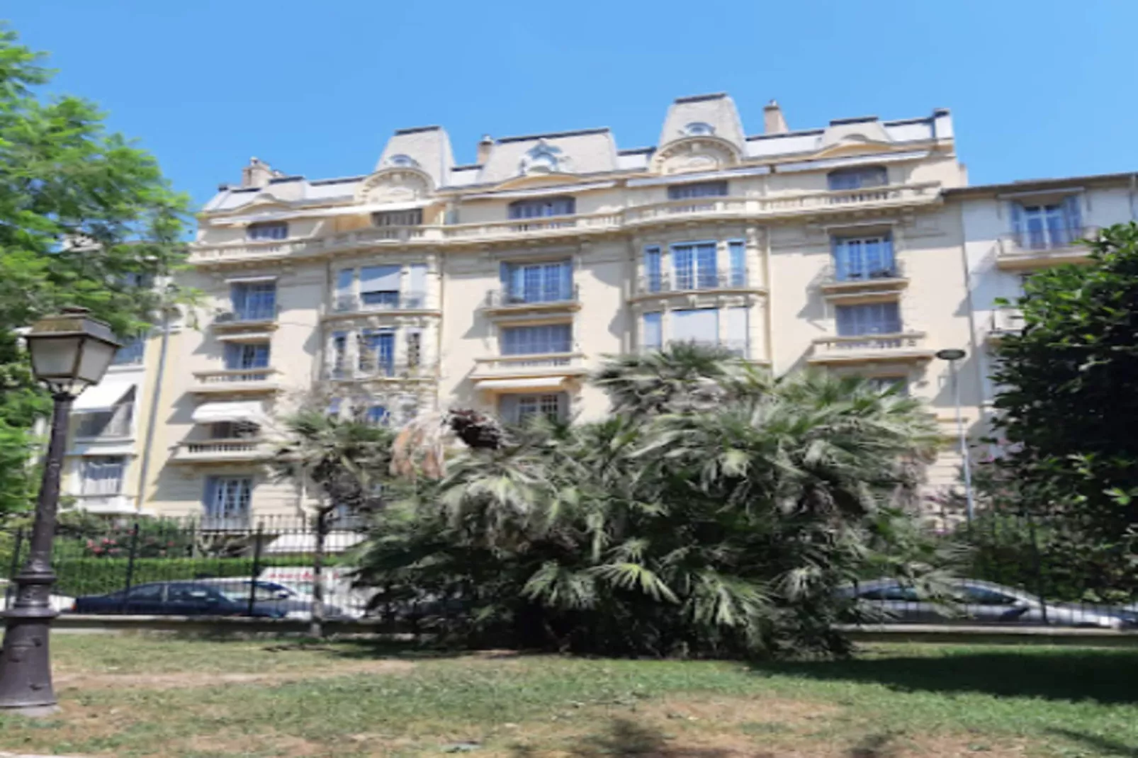 Appartements à Nice-Zones été à 5 km