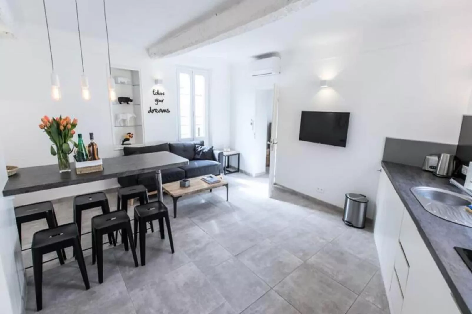 Palais & Croisette 1 Mn, 2 Pi&egrave;ces Spacieux Avec Balcon - Olam Properties-Außenbereich Sommer