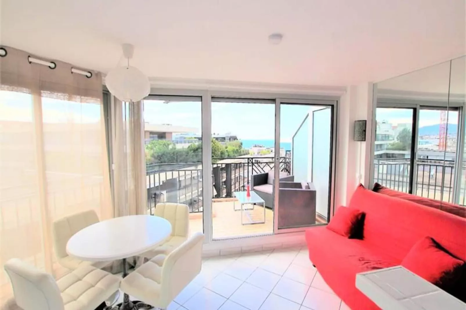 Résidence Studio Dernier &eacute;tage Avec Terrasse Sur Splendide Vue Mer-Extérieur été
