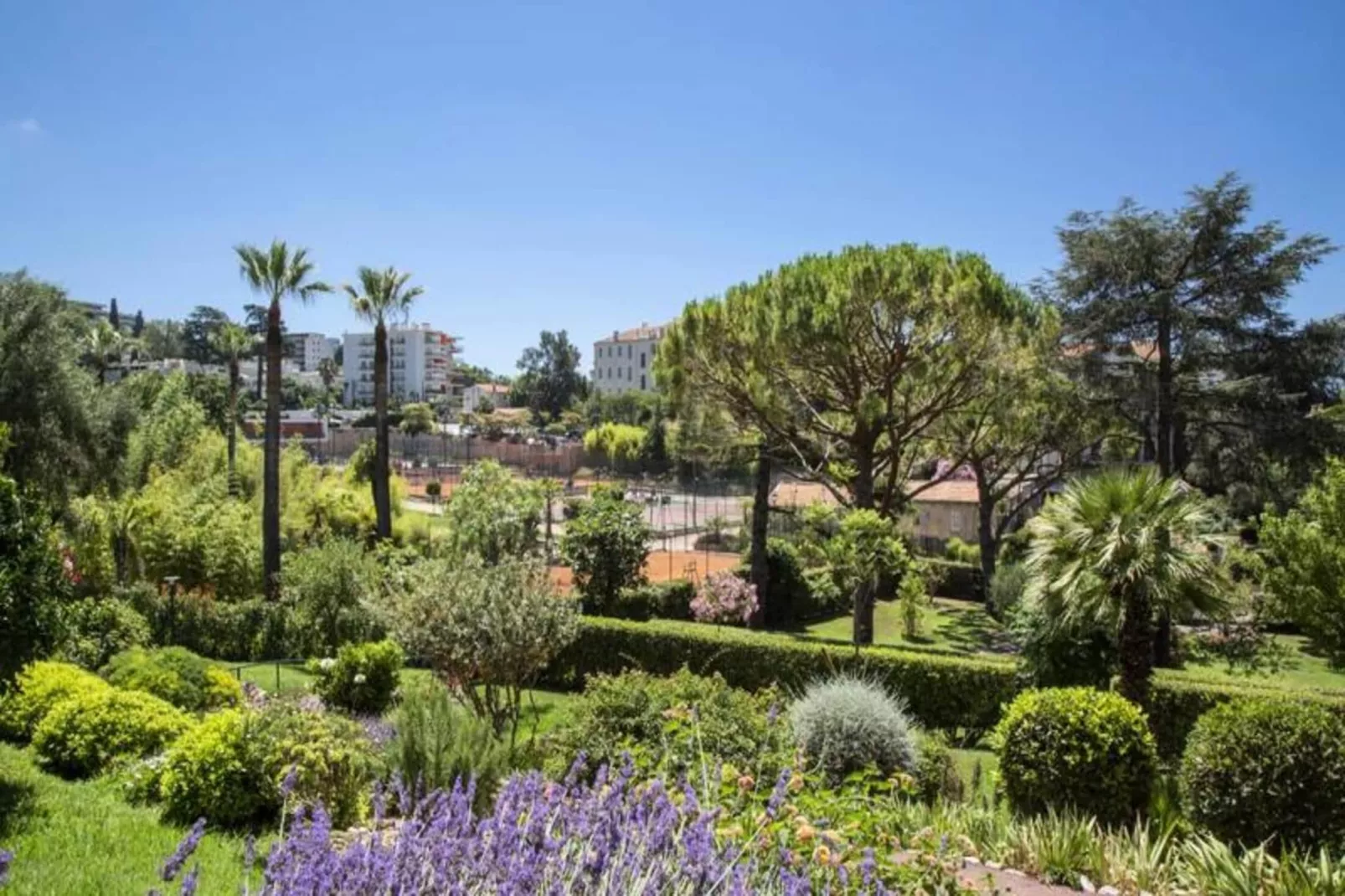 Résidence Appartement Enti&egrave;rement &eacute;quip&eacute; De 105 M2 Avec Vue Mer Et Collines-Extérieur été