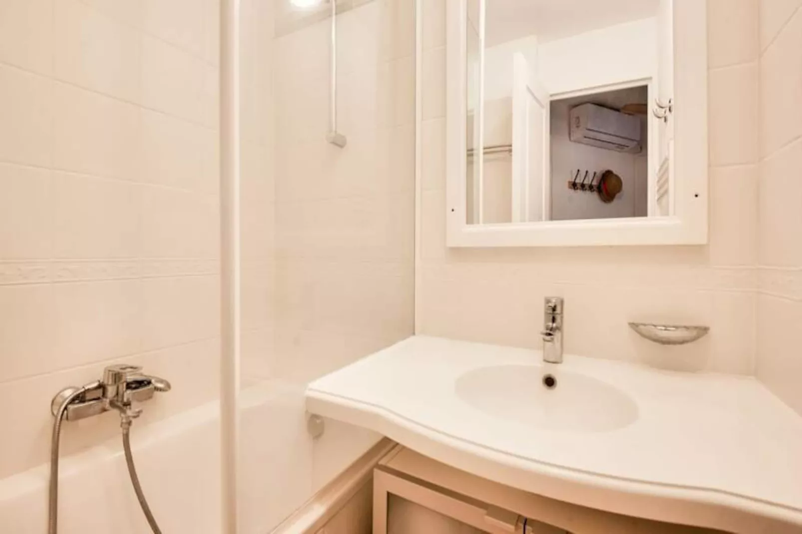 Village Pont Royal en Provence - maeva Home-Image-tags.