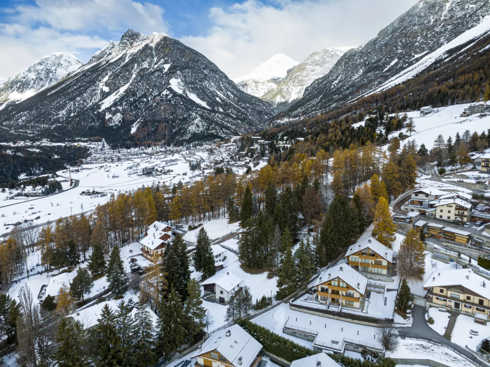 Baita Bucaneve-Outside