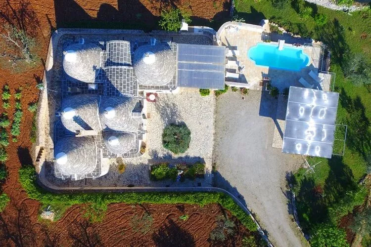 Holiday home Cisternino-Trullo Ulivo Antico-Extérieur été