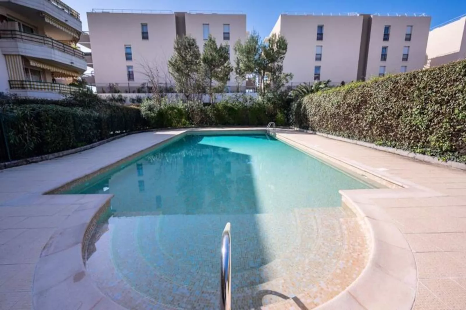 Le Regent Park  Appartement Pour 6 By Sunset-Image-tags.